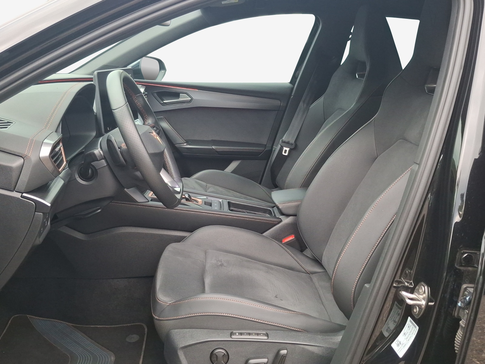 CUPRA LEON ST 1.5 e-HYBRID pHEV Black SymphonyDSG-image-7