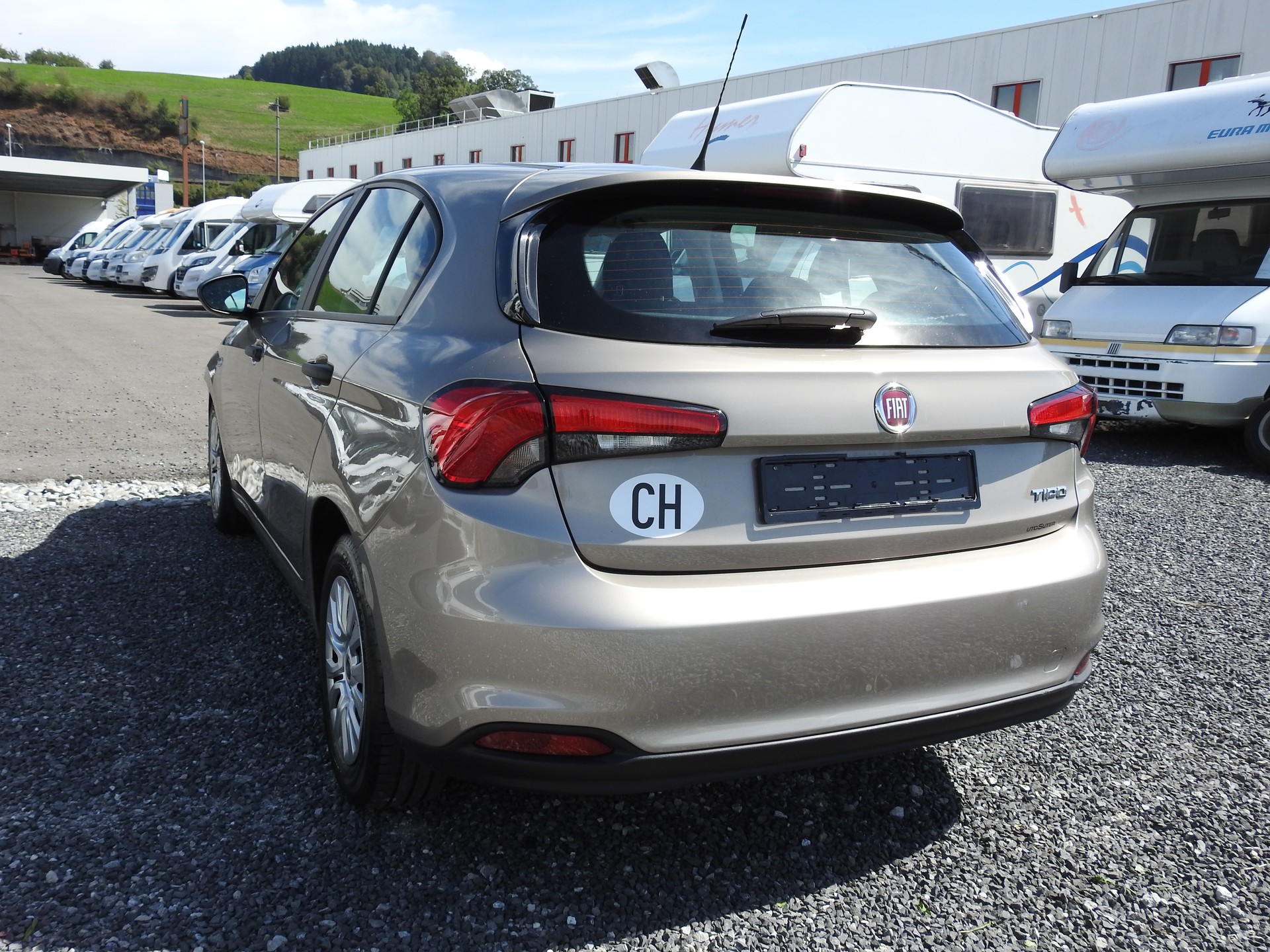 FIAT Tipo 1.4T Pop-image-3