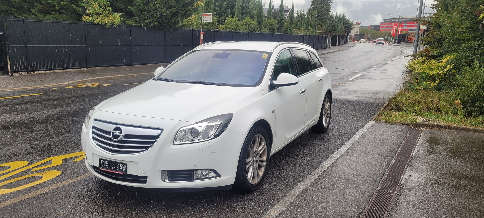 OPEL Insignia Sports Tourer 2.0 CDTI Cosmo Automatic-image-1