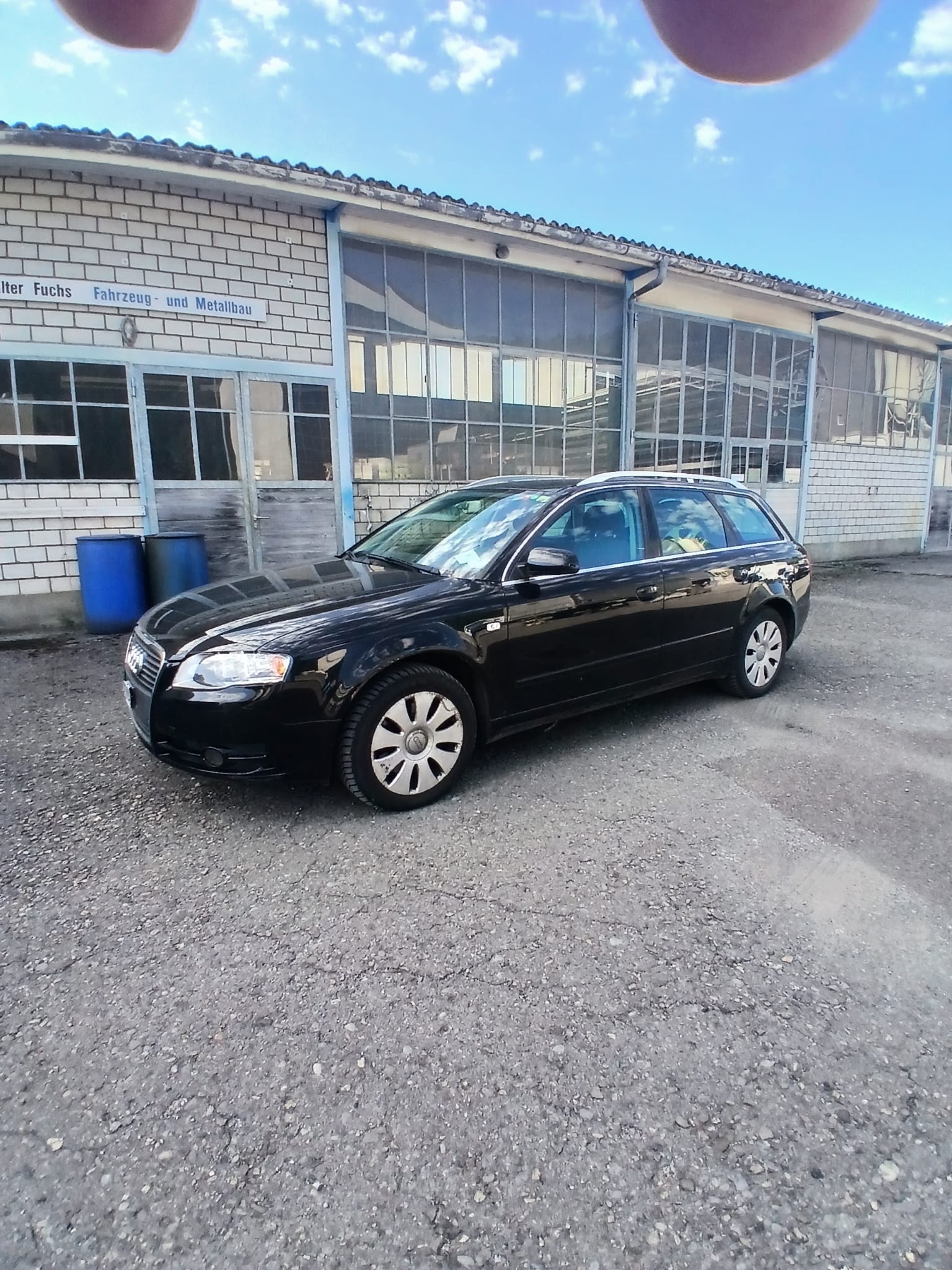 AUDI A4 Avant 1.8 Turbo quattro-image-1