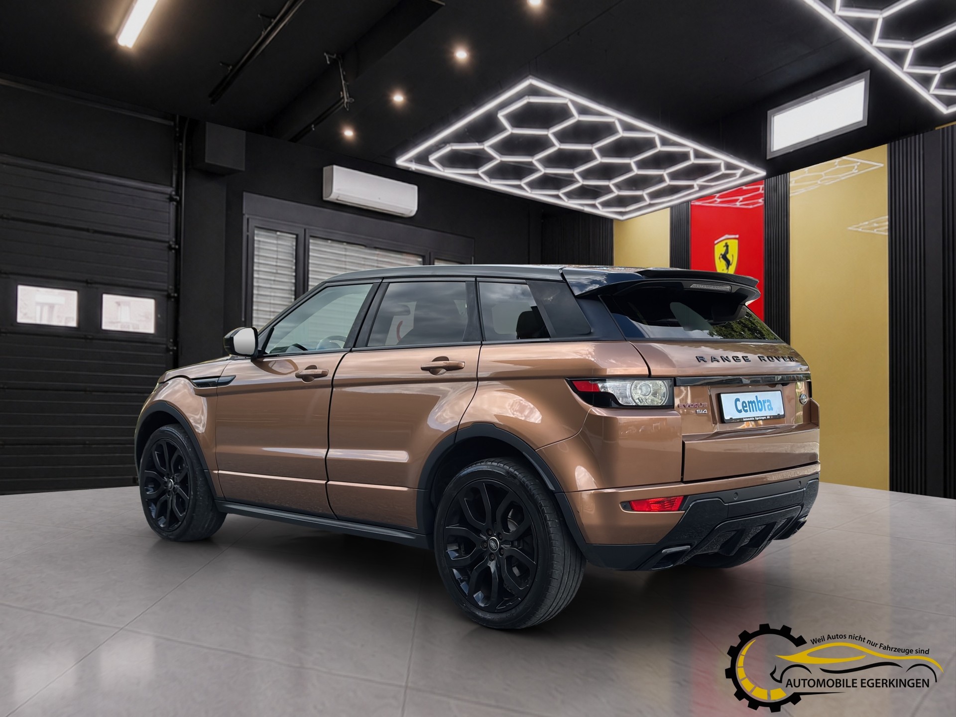 LAND ROVER Range Rover Evoque 2.0 Si4 Dynamic AT9-image-6