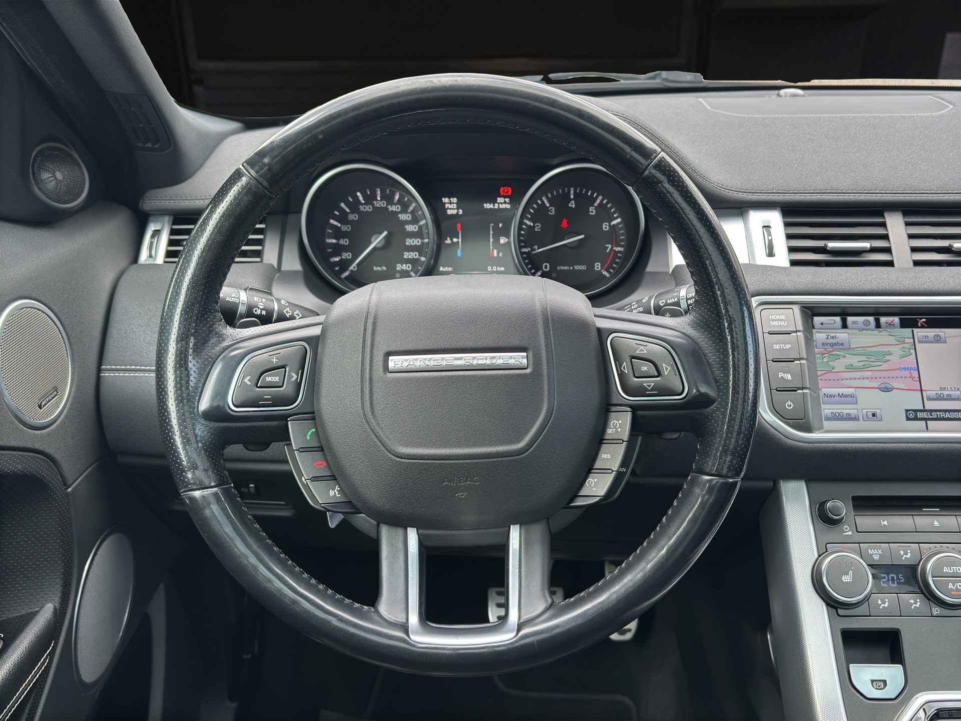 LAND ROVER Range Rover Evoque 2.0 Si4 Dynamic AT9-image-12