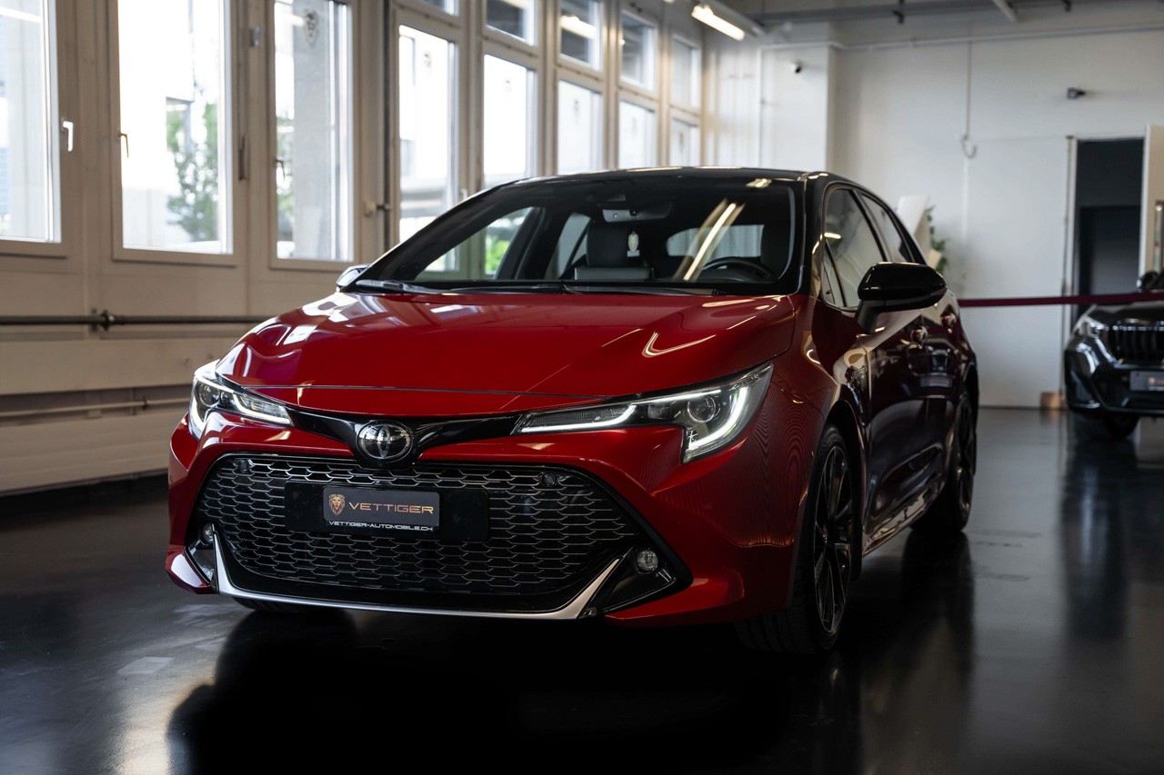 TOYOTA Corolla 2.0 HSD GR-S e-CVT-showroom-element-2