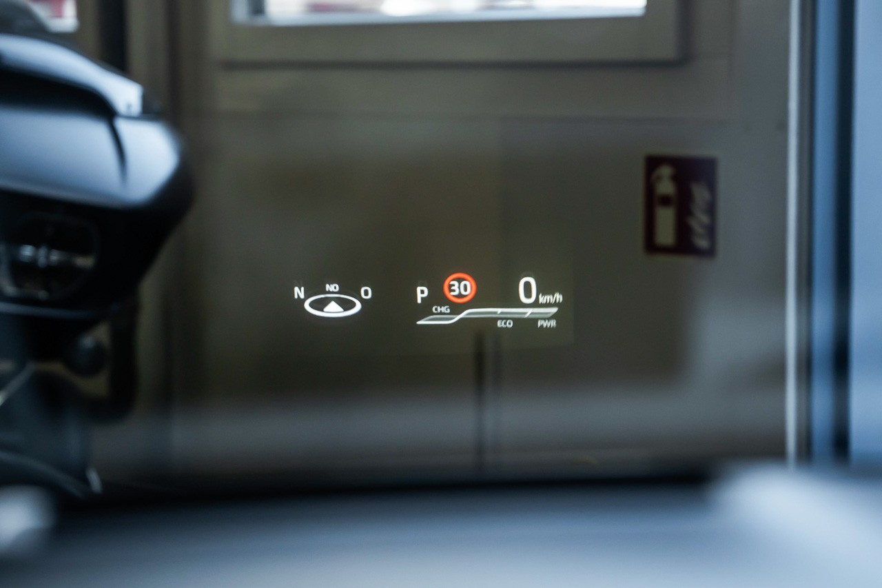 TOYOTA Corolla 2.0 HSD GR-S e-CVT-image-19