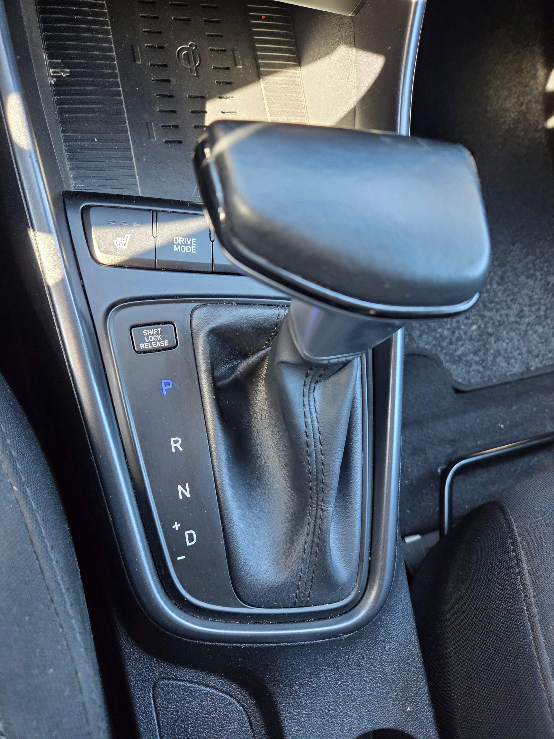 HYUNDAI 1.0 T-GDi 120 Vertex-image-9