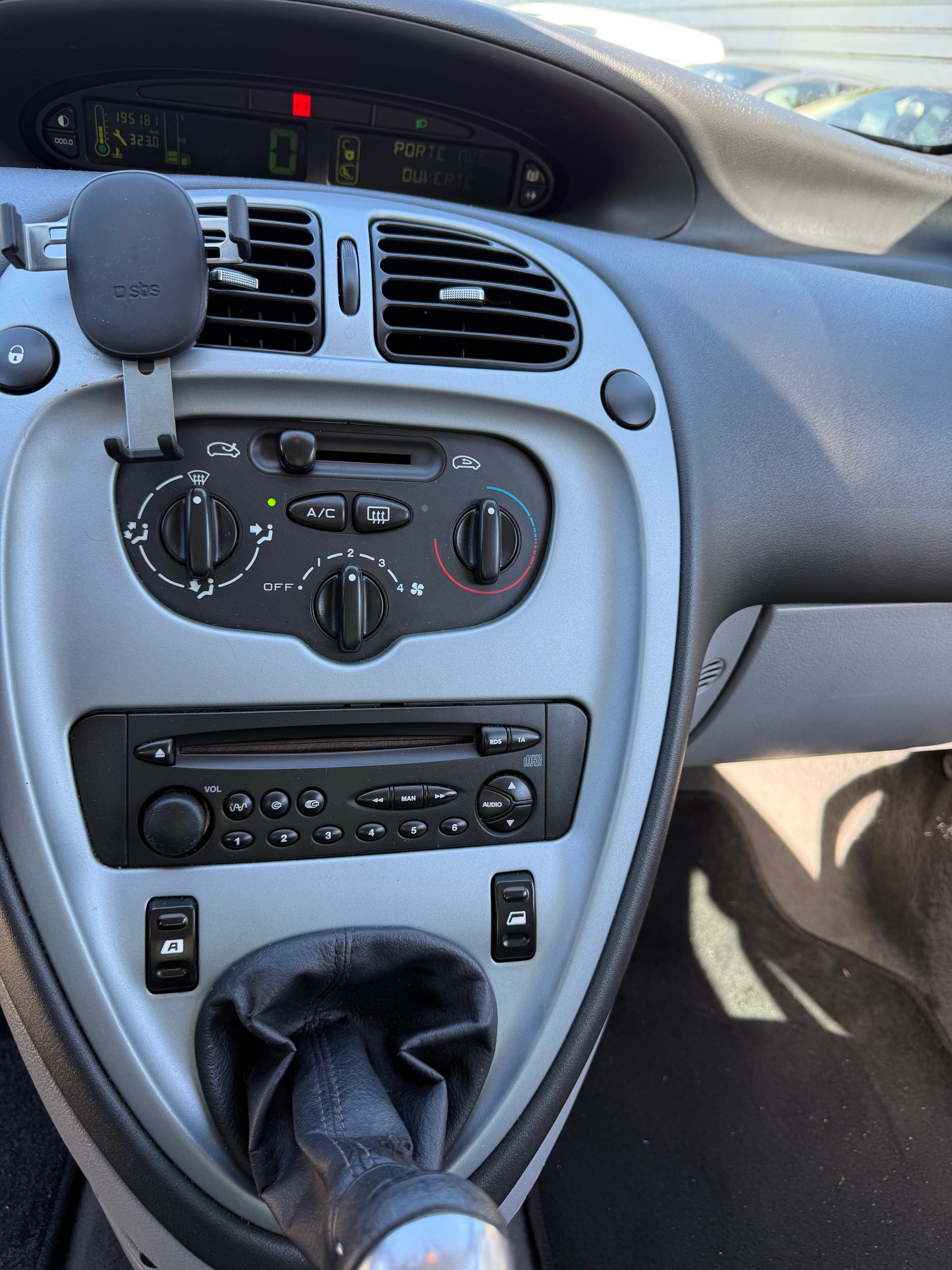 CITROEN Xsara Picasso 1.6i (X)-image-9