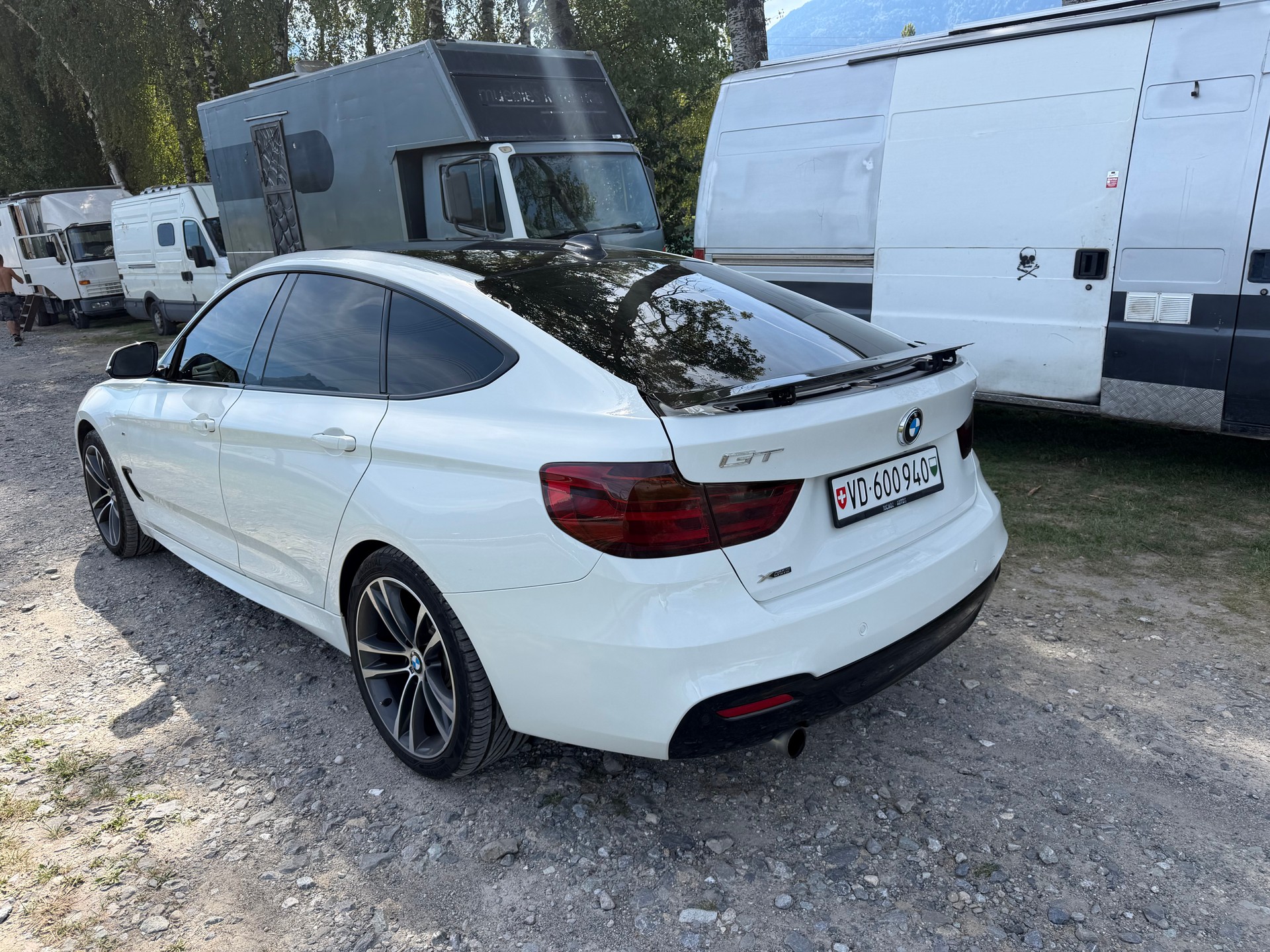BMW 320i GT xDrive Sport Line M paket-image-3
