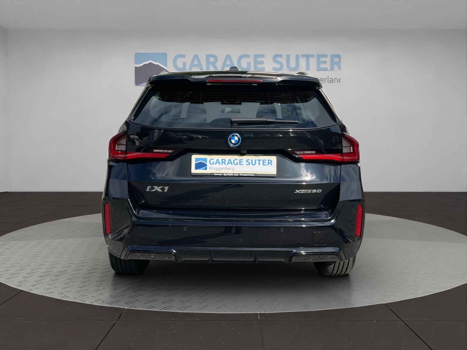 BMW iX1 U11 30 xDrive-image-3