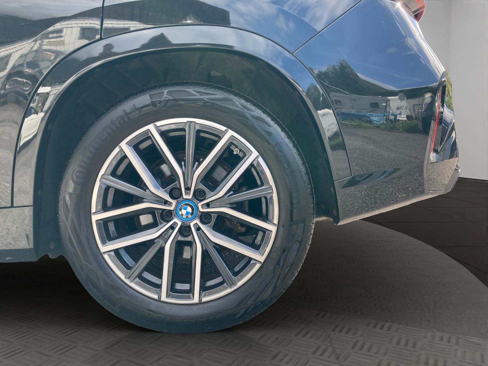 BMW iX1 U11 30 xDrive-image-19