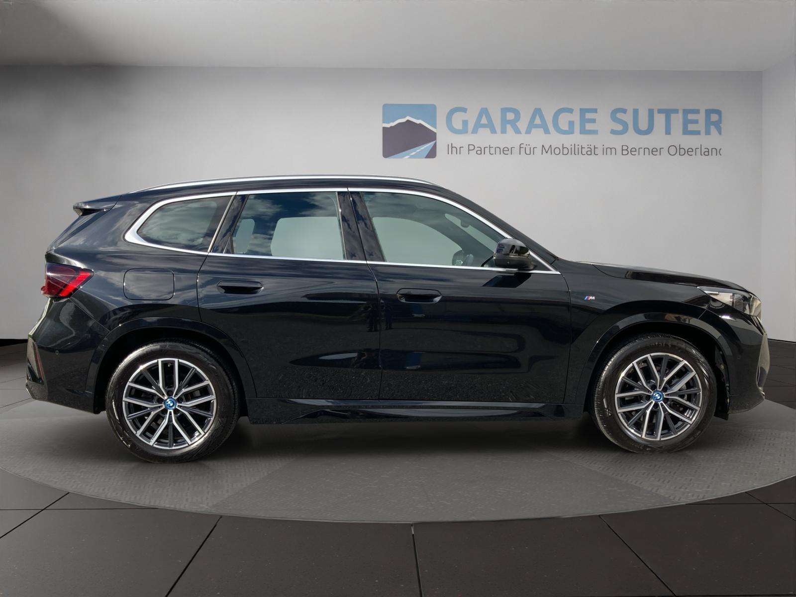 BMW iX1 U11 30 xDrive-image-5
