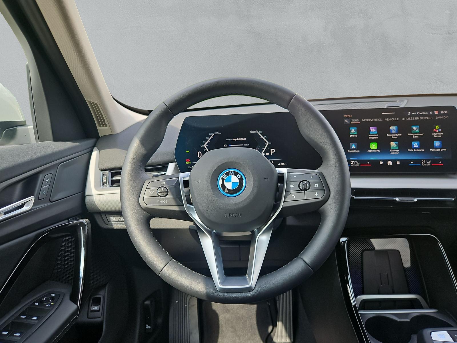 BMW iX1 20 eDrive U11 (CH) AHK 📍 ** Action Leasing à 2.88% Jusqu'au 30.09.2026 **-image-15