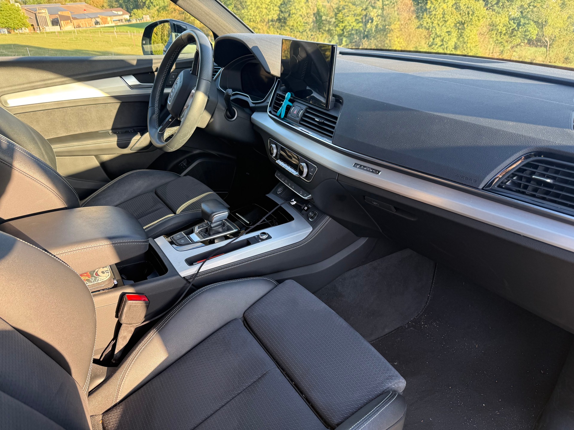 AUDI 2.0 50 TFSI e S Line quattro S-Tronic-image-4