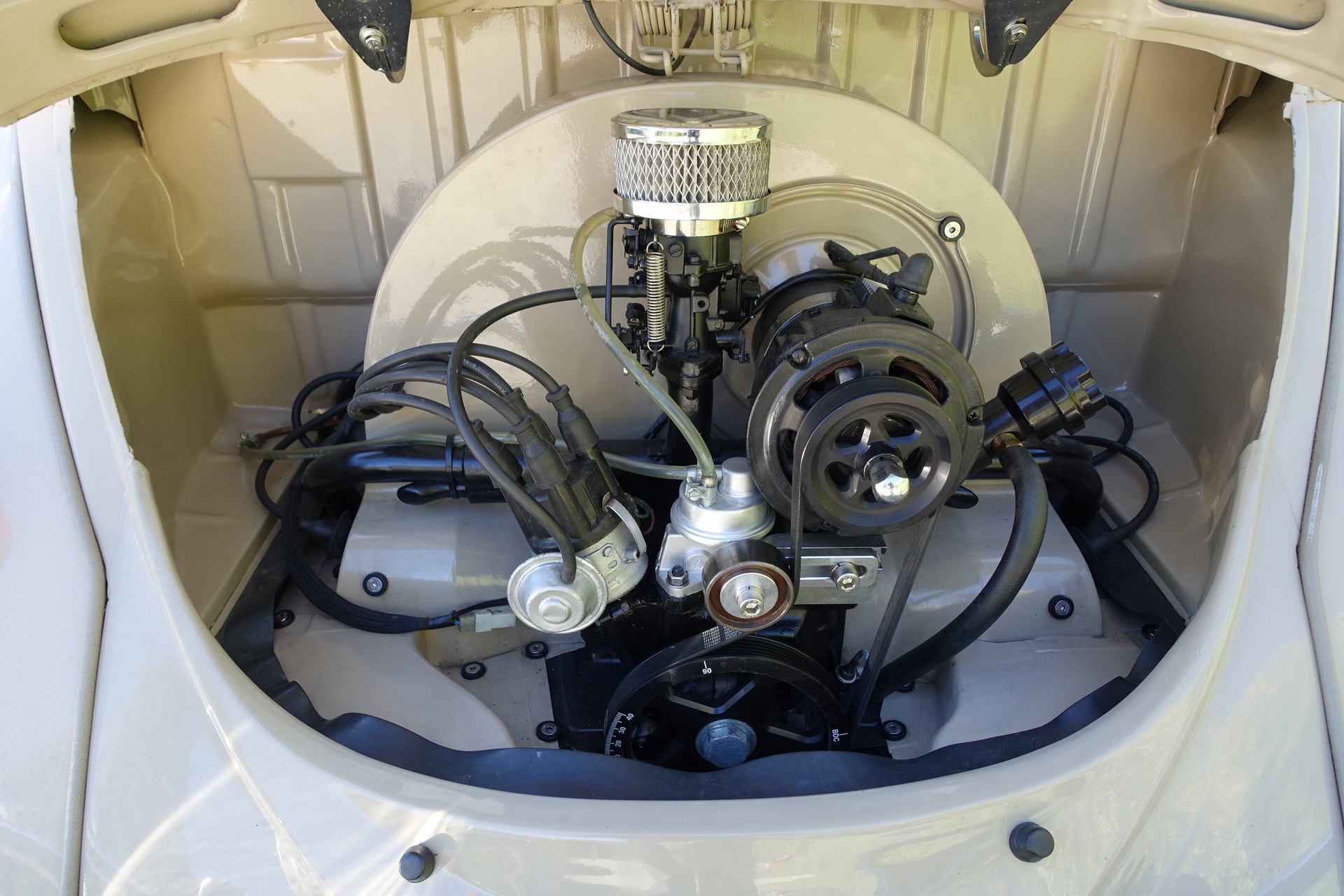 VW Käfer Herbie 53 Edition mit Faltdach-image-9