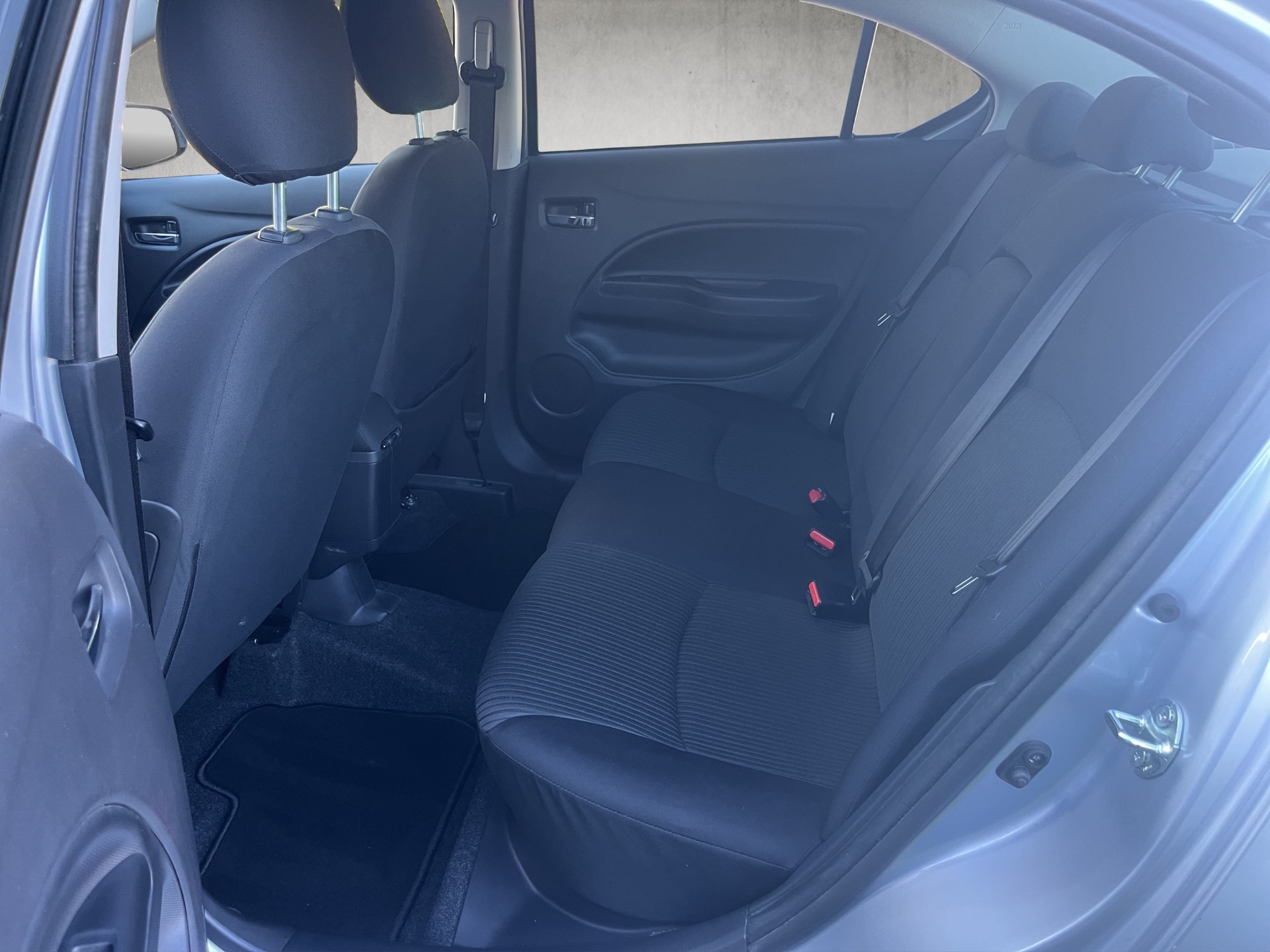 MITSUBISHI Attrage 1.2 Intense CVT-image-10