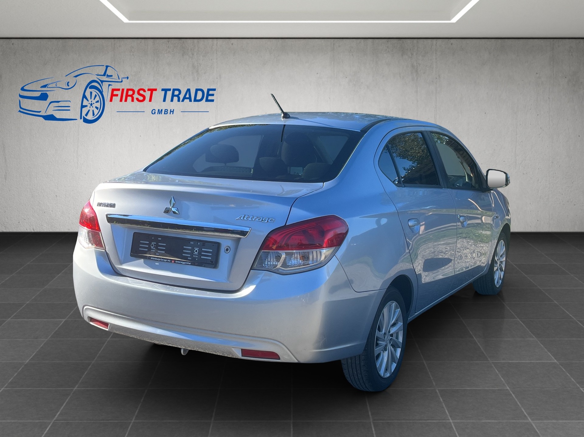 MITSUBISHI Attrage 1.2 Intense CVT-image-4