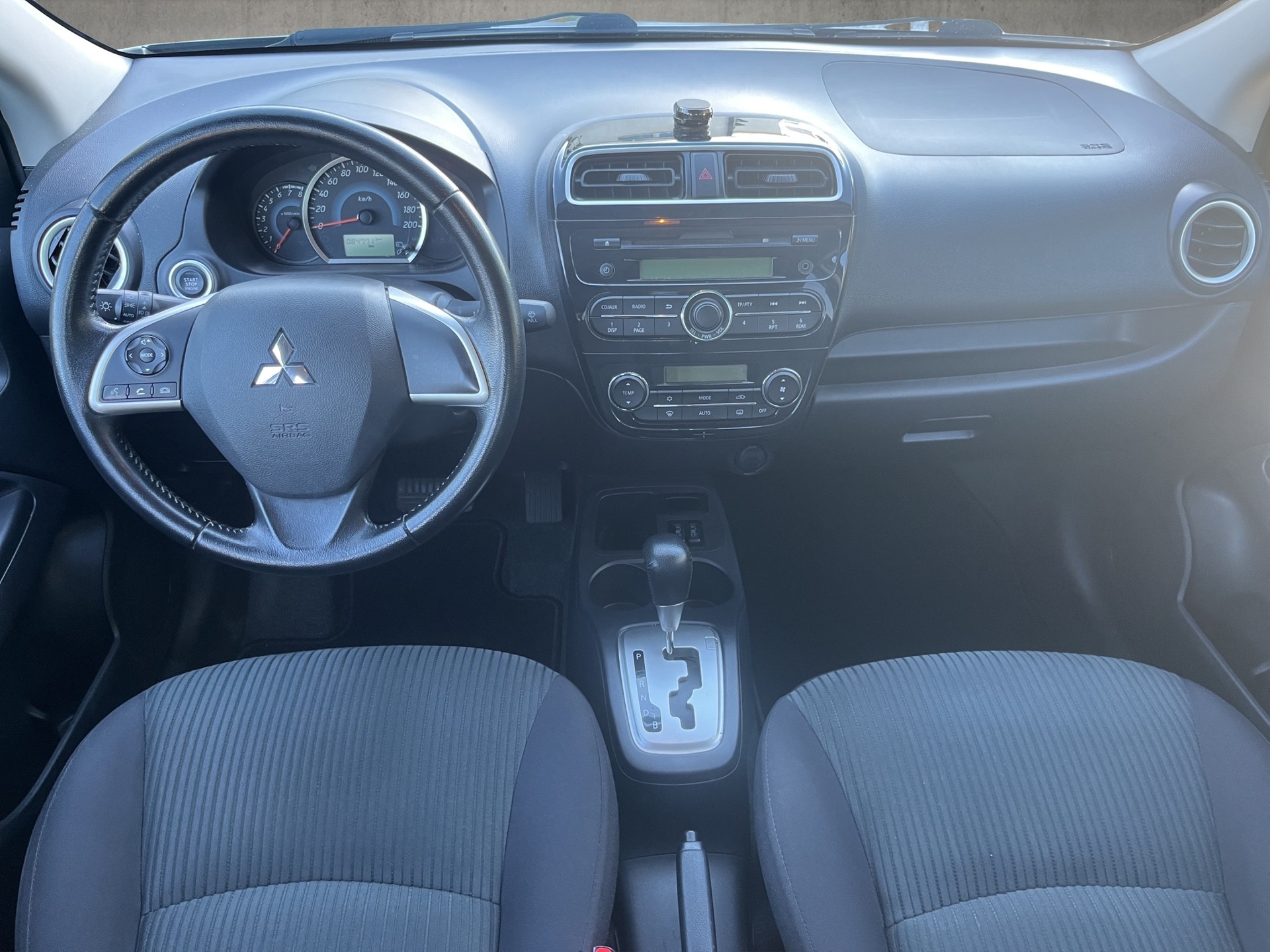 MITSUBISHI Attrage 1.2 Intense CVT-image-7