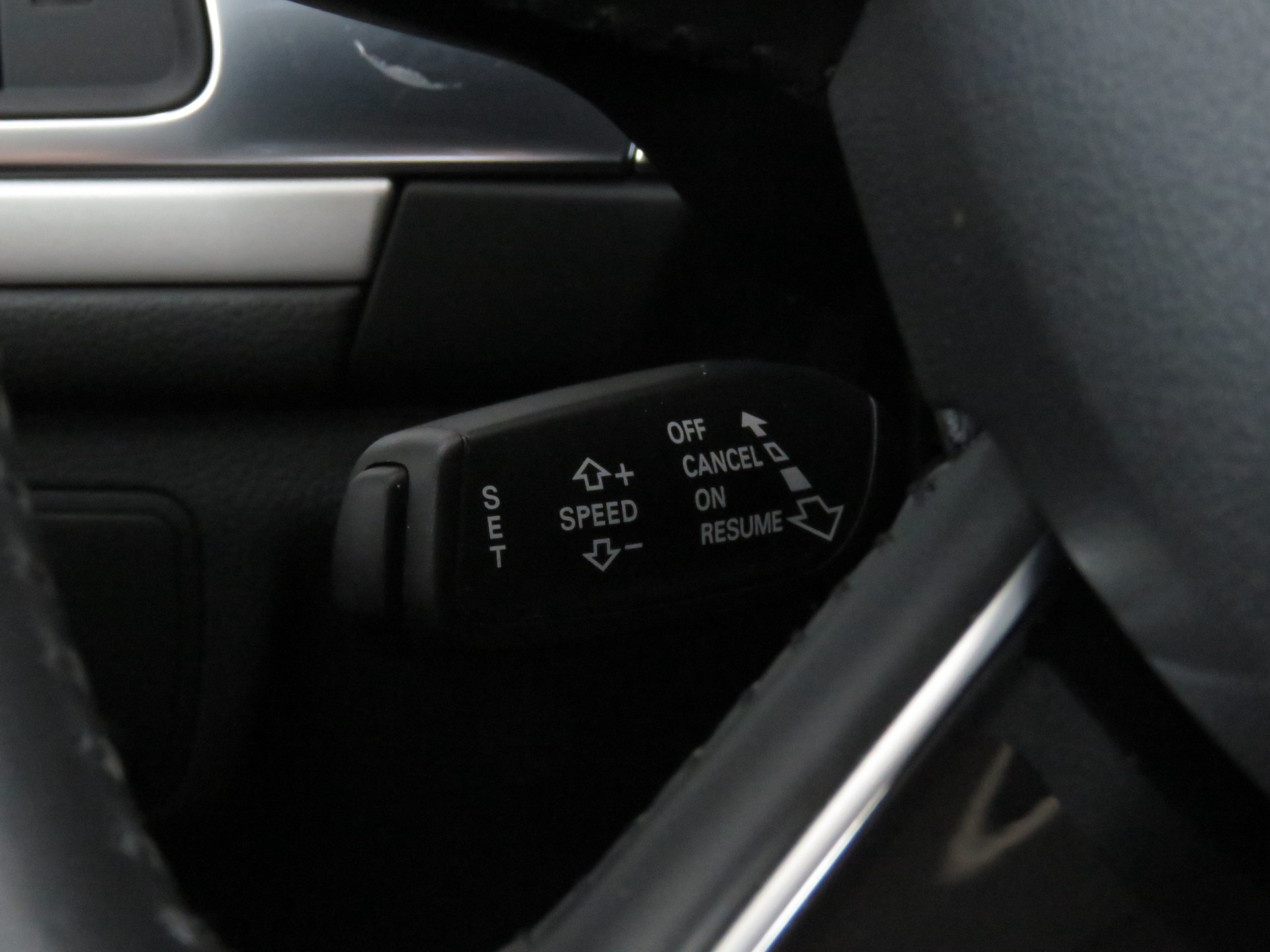 AUDI A6 Avant 2.0 TFSI quattro S-tronic-image-19