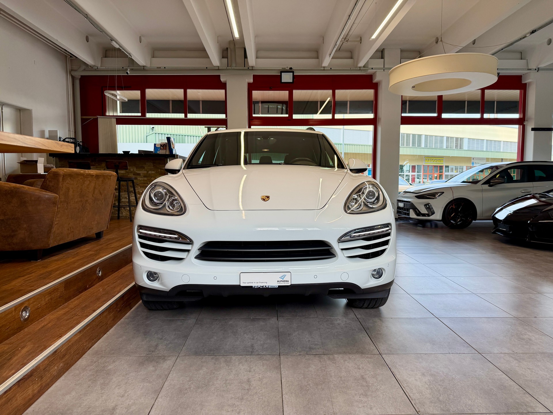 PORSCHE Cayenne Diesel-image-8