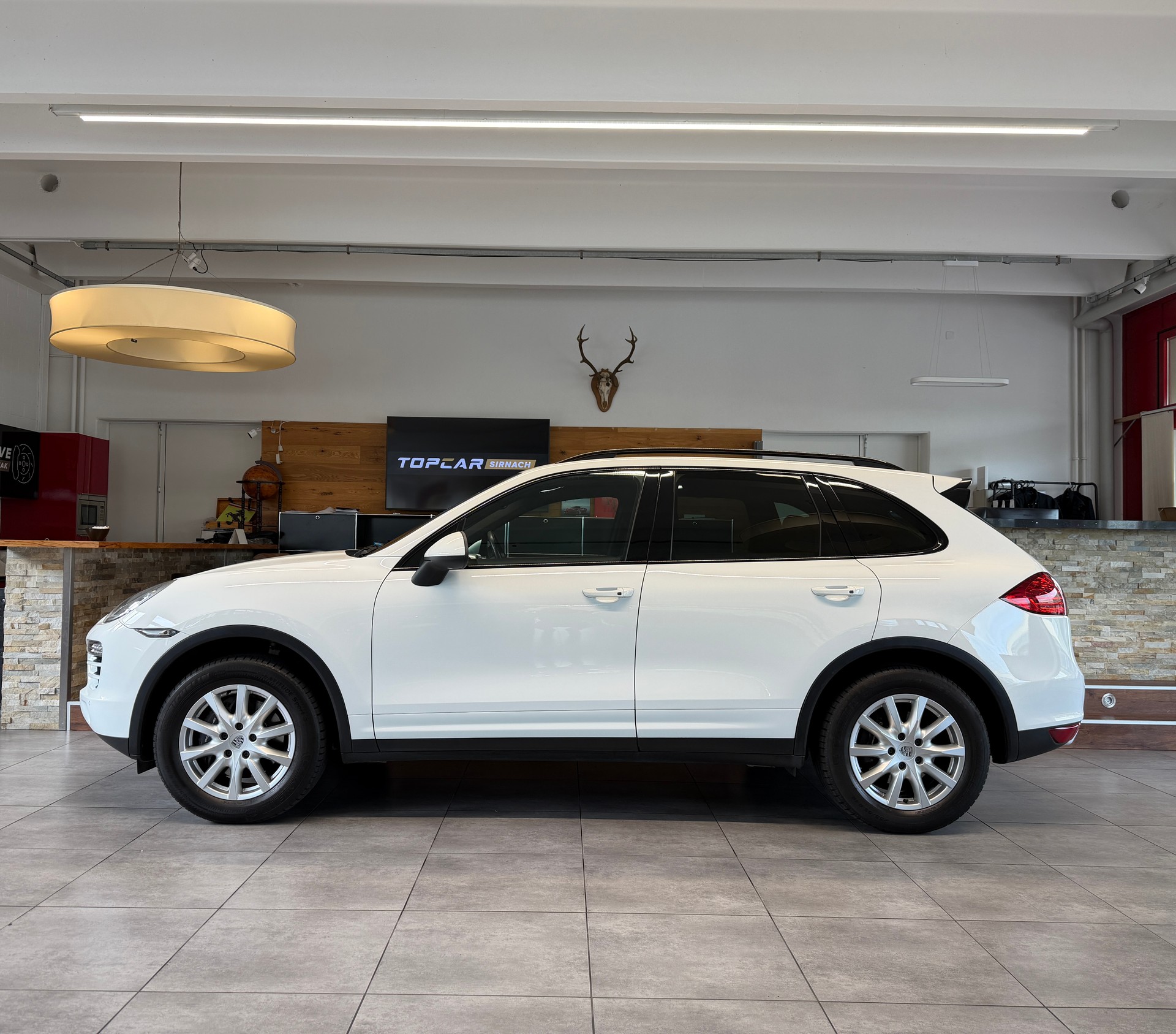 PORSCHE Cayenne Diesel-image-2