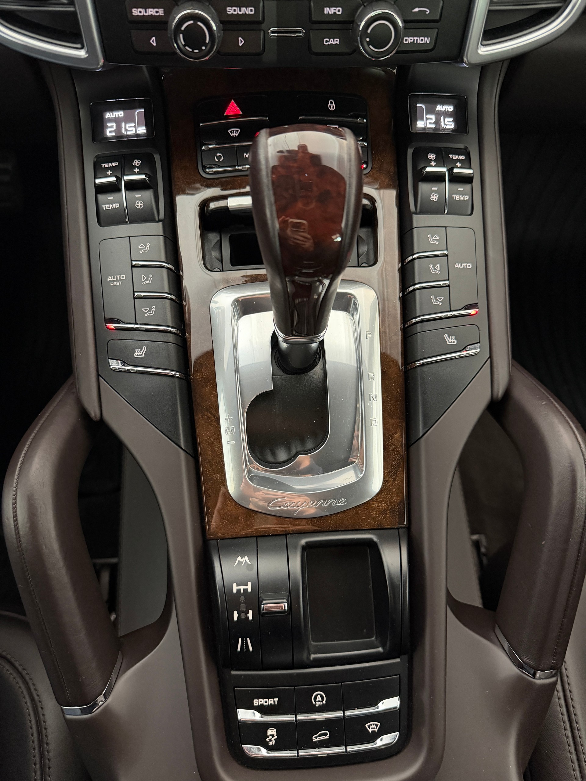 PORSCHE Cayenne Diesel-image-17