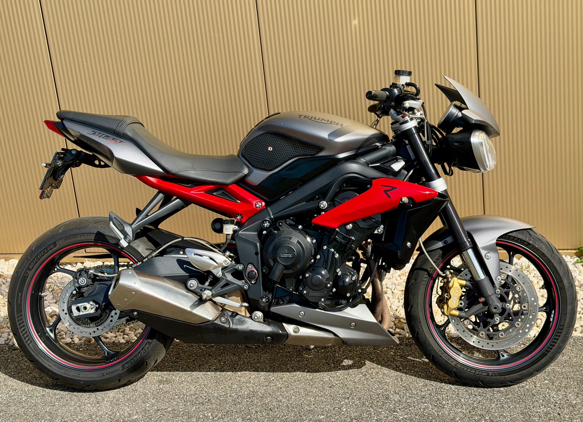 TRIUMPH Street Triple 675 R ABS-showroom-element-3