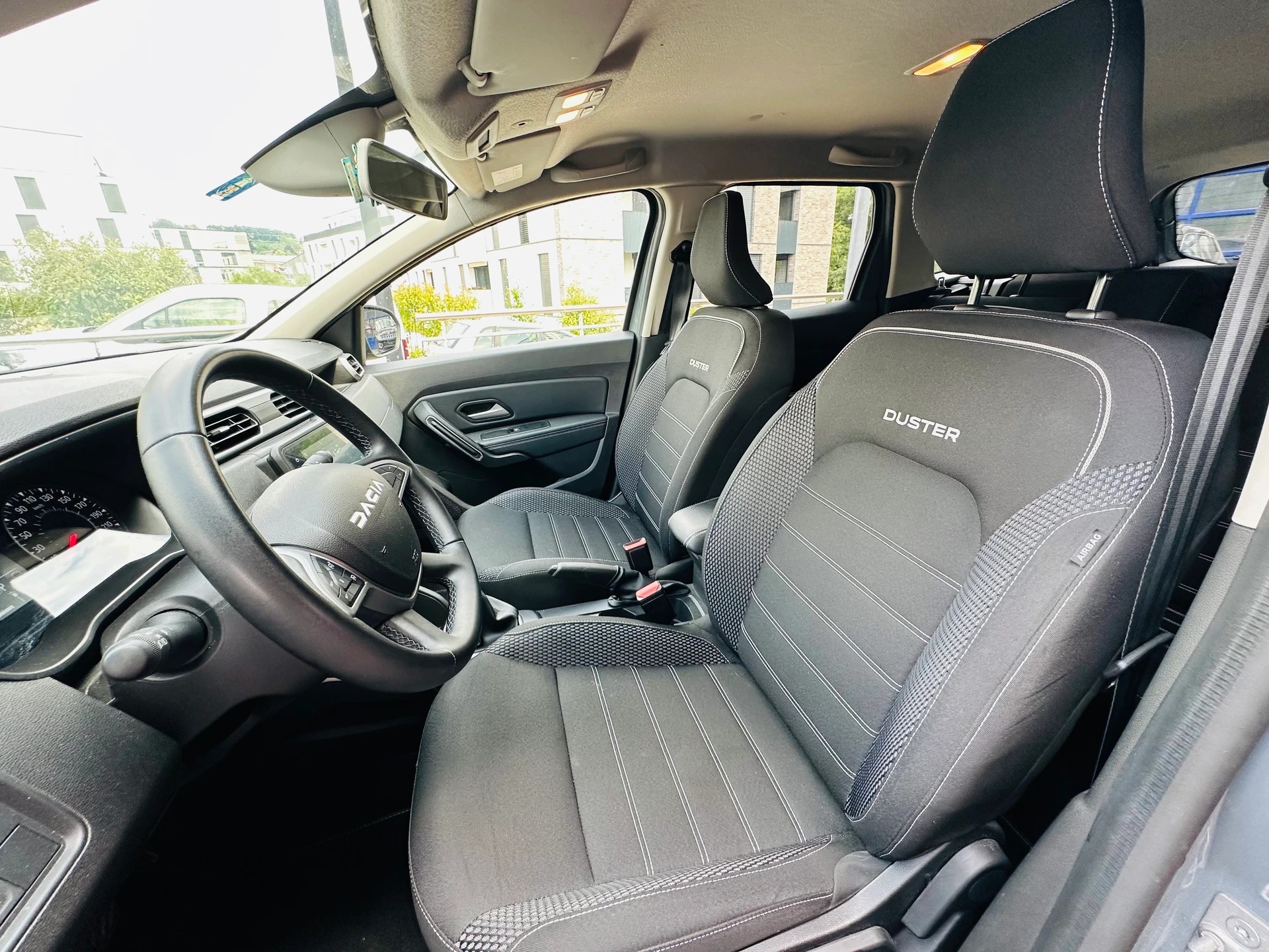 DACIA Duster TCe 150 Prestige EDC 4x2-image-19