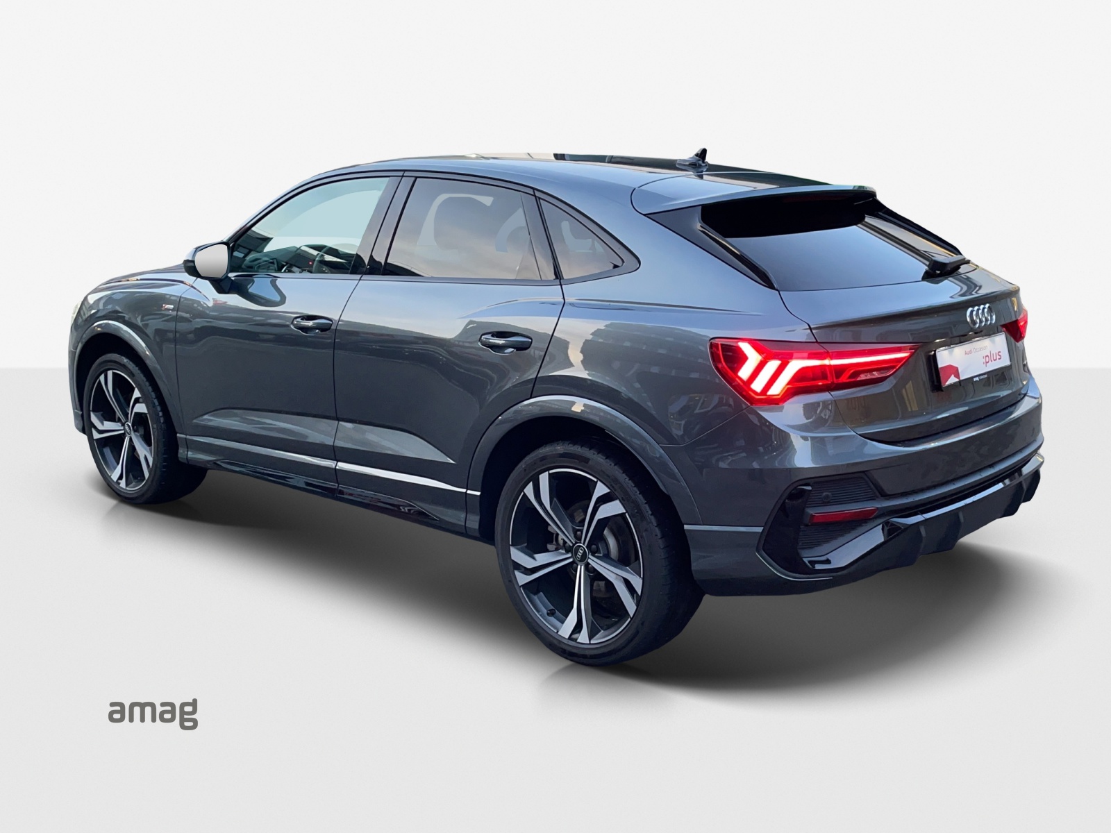 AUDI Q3 Sportback 40 TDI S line Attraction quattro S-tronic-image-2
