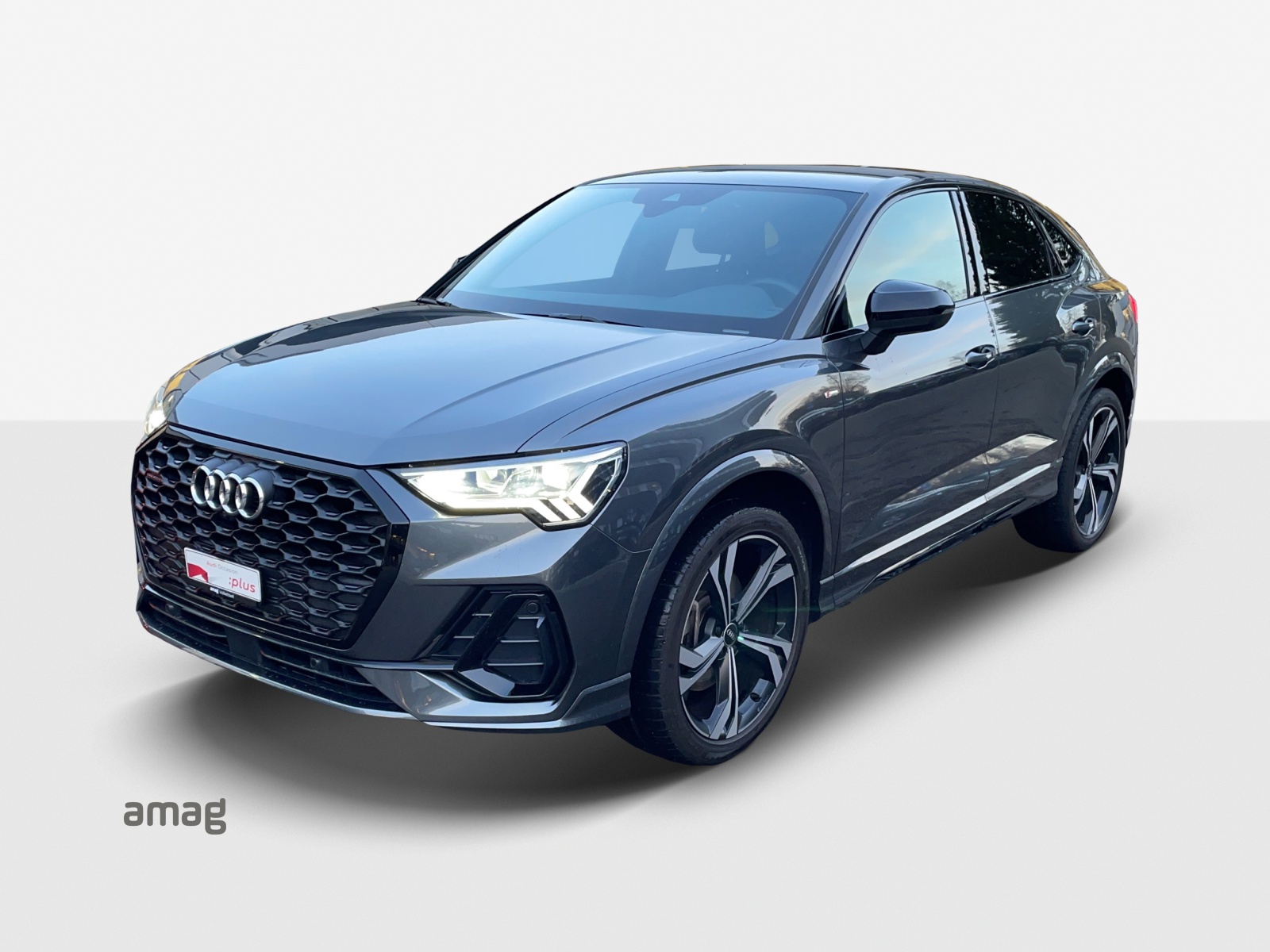 AUDI Q3 Sportback 40 TDI S line Attraction quattro S-tronic-image-0