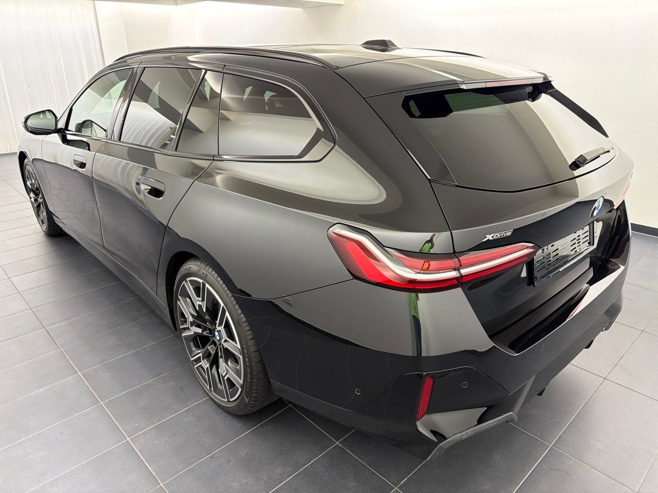 BMW 540d xDr 48V Tour M.S.Pro-image-1