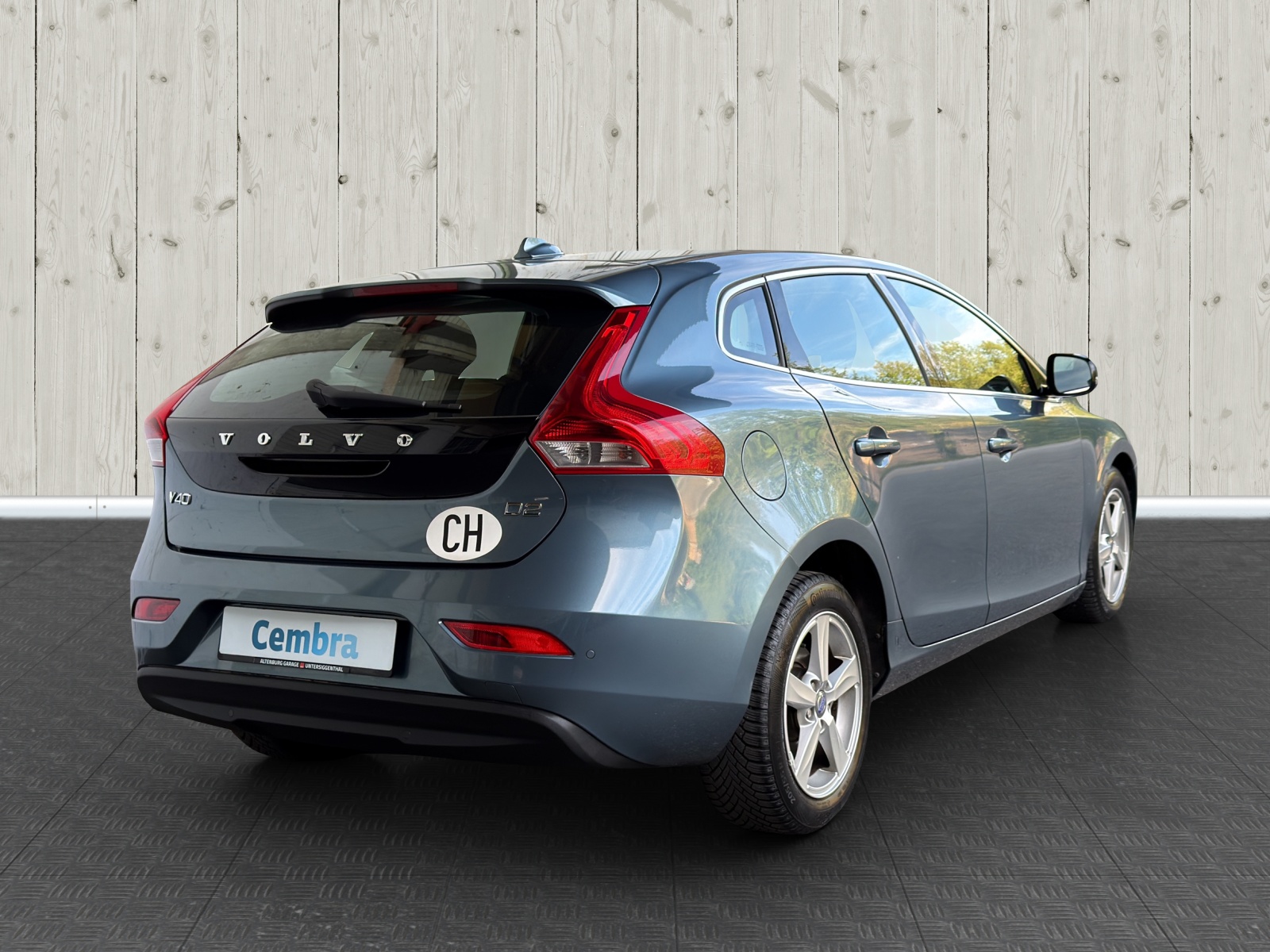 VOLVO V40 D2 Kinetic Powershift-image-6