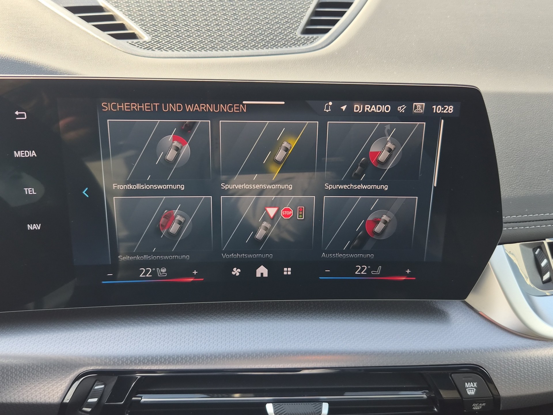 BMW X1 xDrive 30e M Sport-image-25