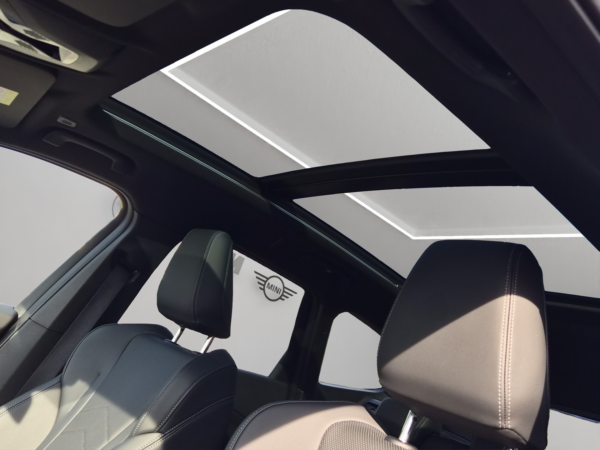 BMW X1 xDrive 30e M Sport-image-13