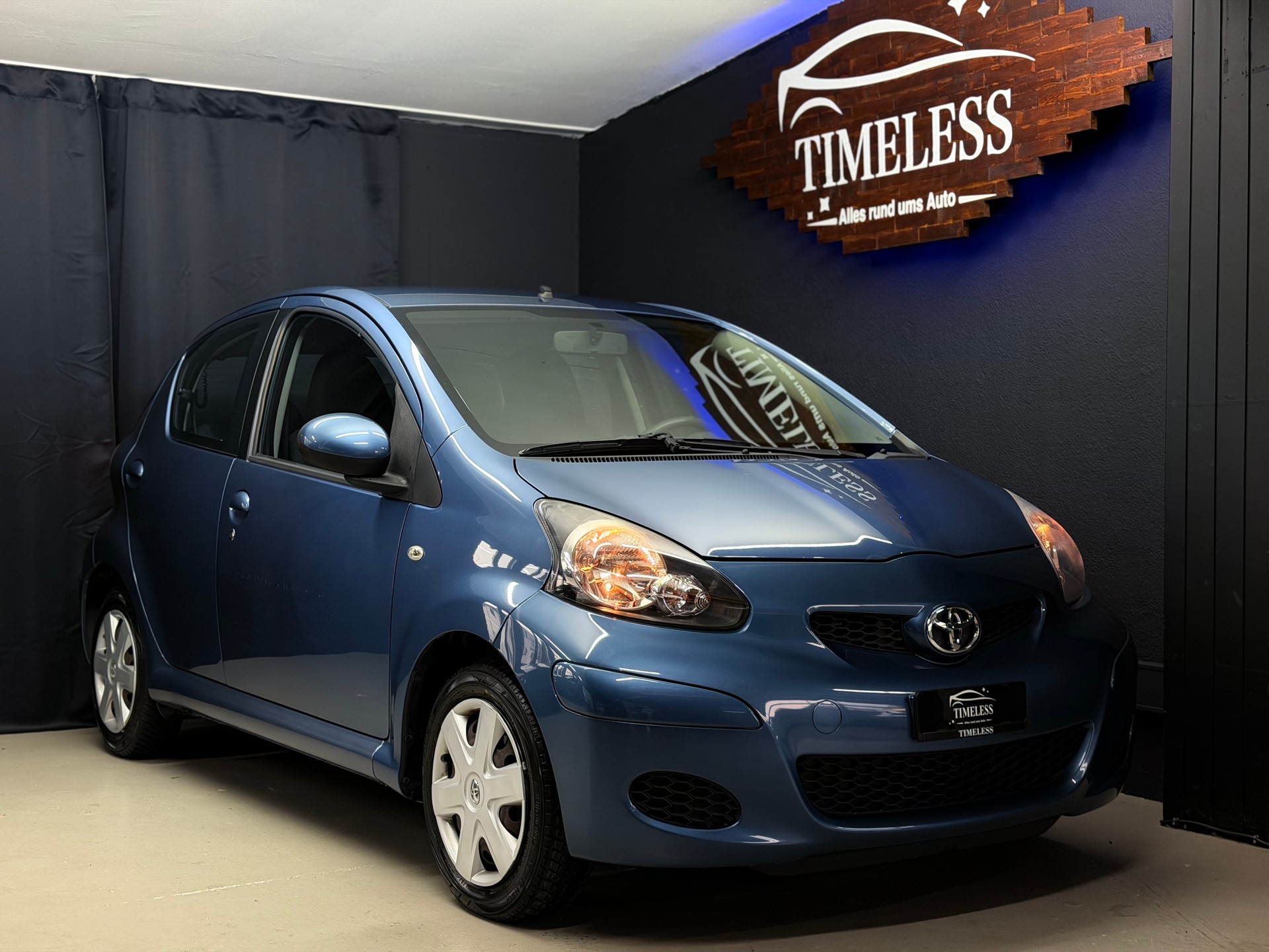 TOYOTA Aygo 1.0 Linea Sol-image-1