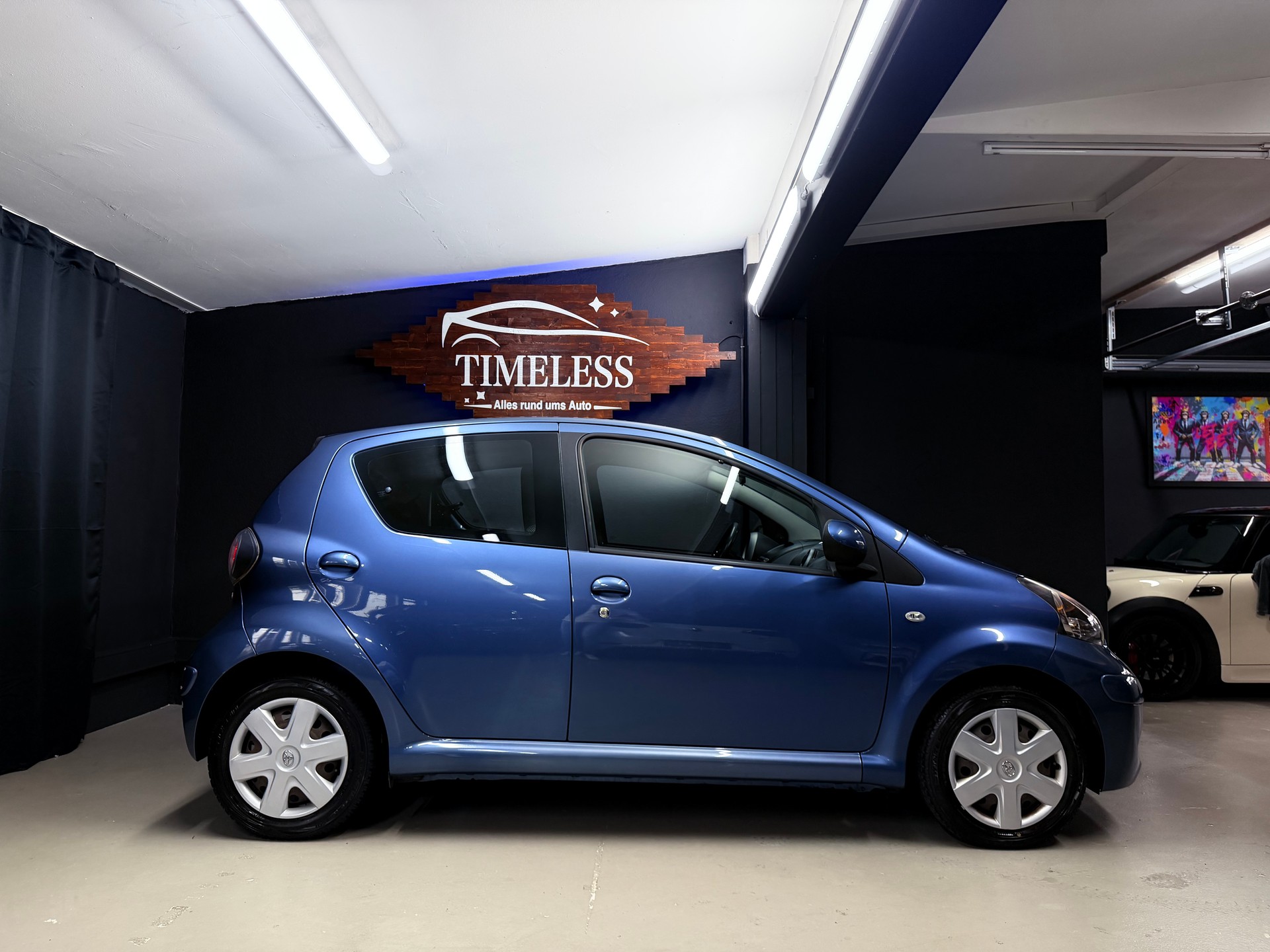 TOYOTA Aygo 1.0 Linea Sol-image-4