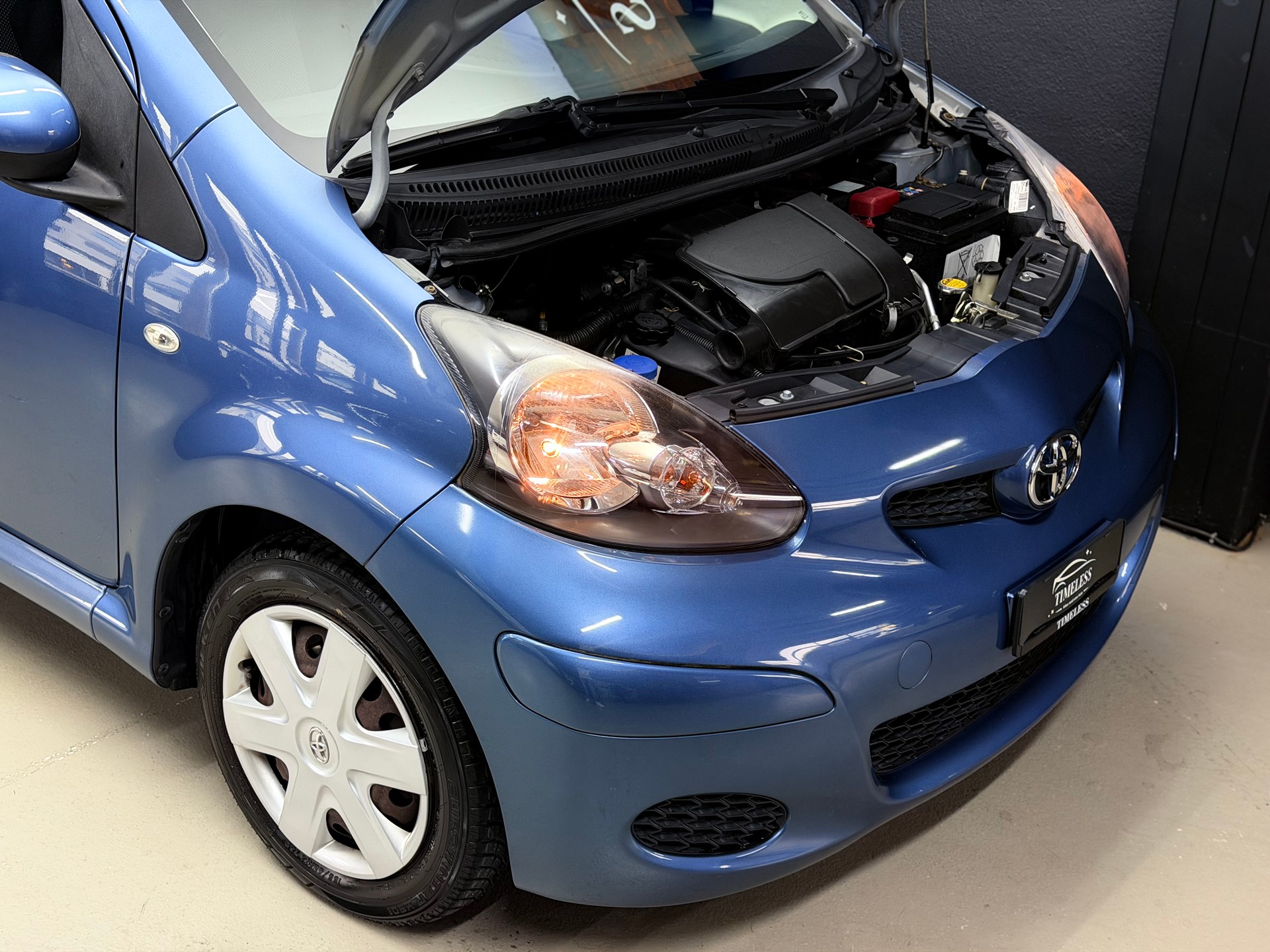 TOYOTA Aygo 1.0 Linea Sol-image-3