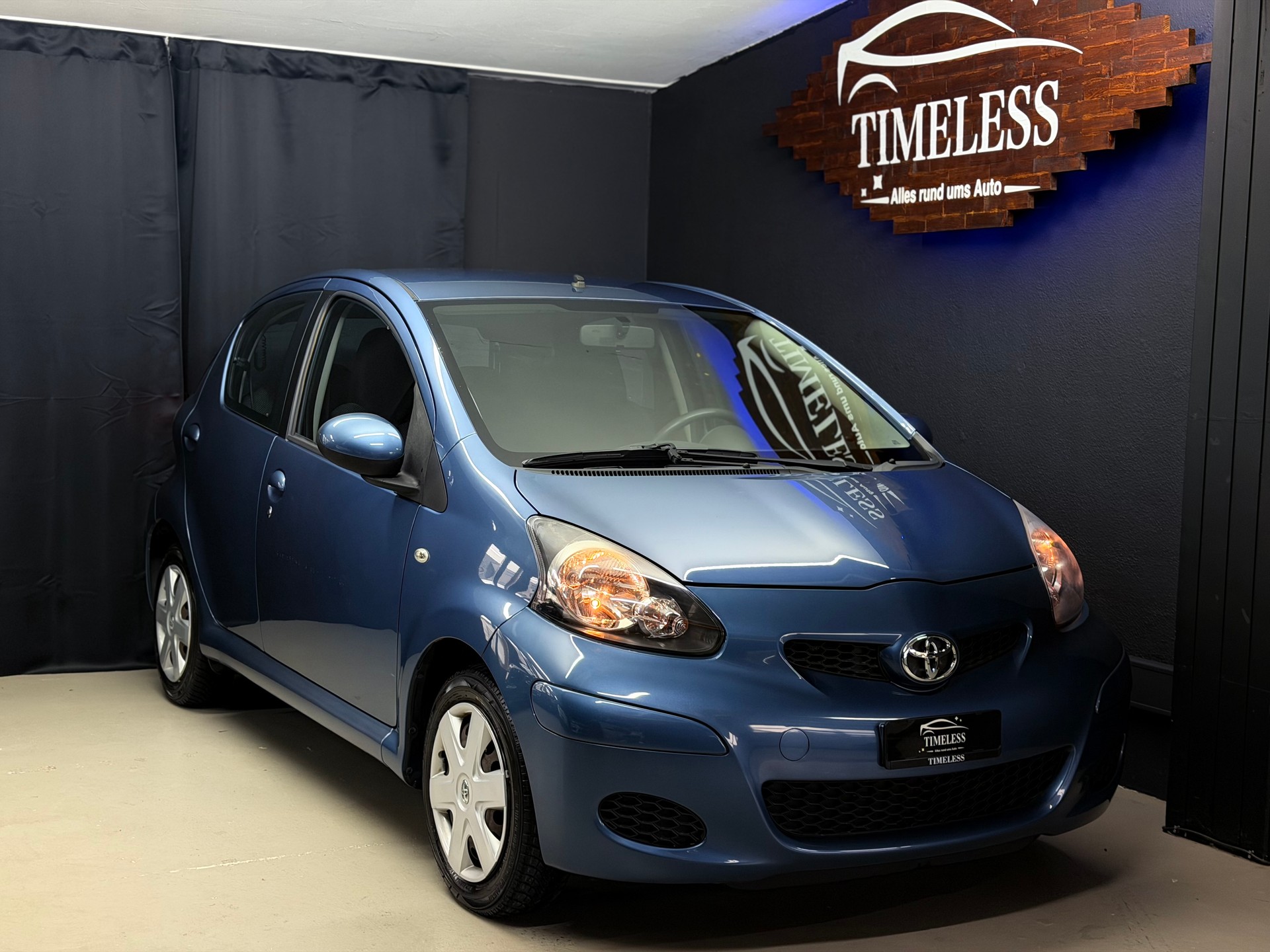 TOYOTA Aygo 1.0 Linea Sol-image-2