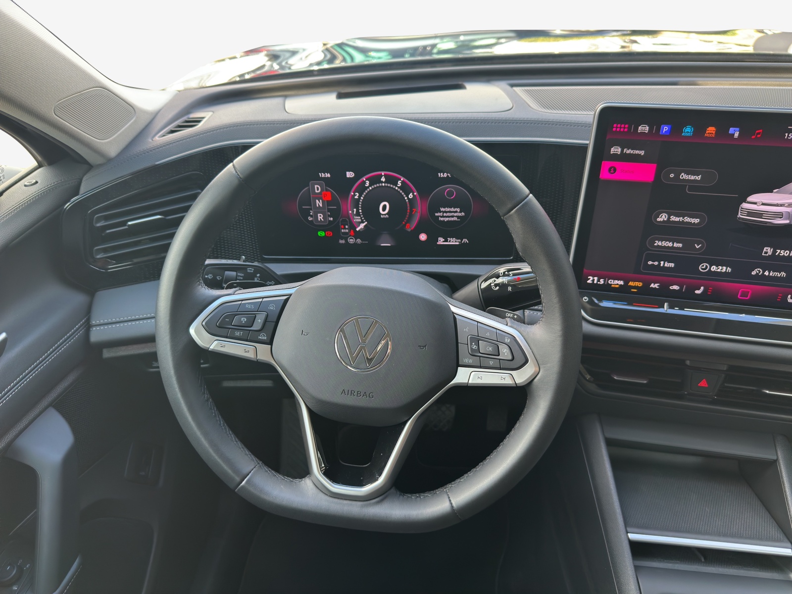 VW Tiguan 2.0 TSI DSG Life 4Motion-image-9