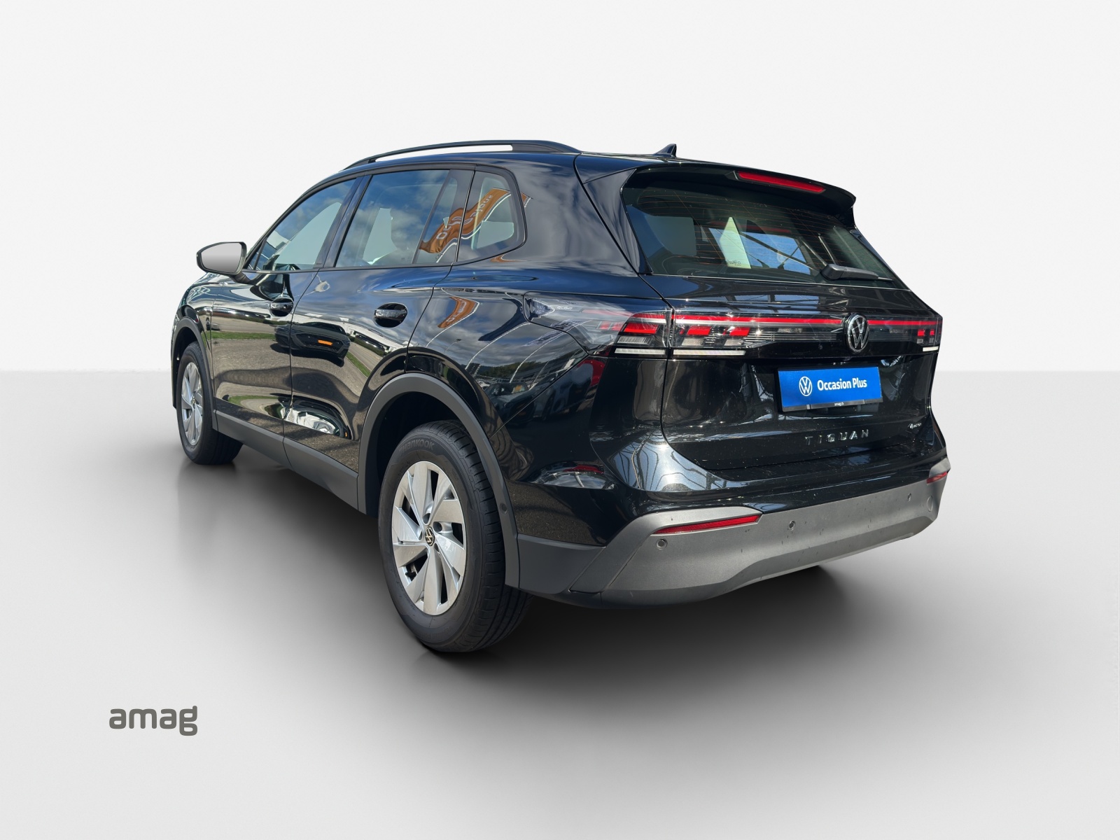 VW Tiguan 2.0 TSI DSG Life 4Motion-image-2