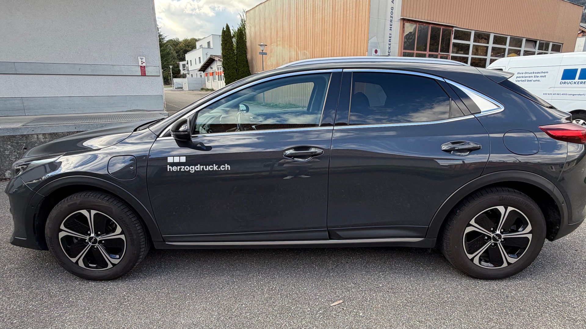 KIA 1.6 GDi Plug-in Hybrid Style-image-2