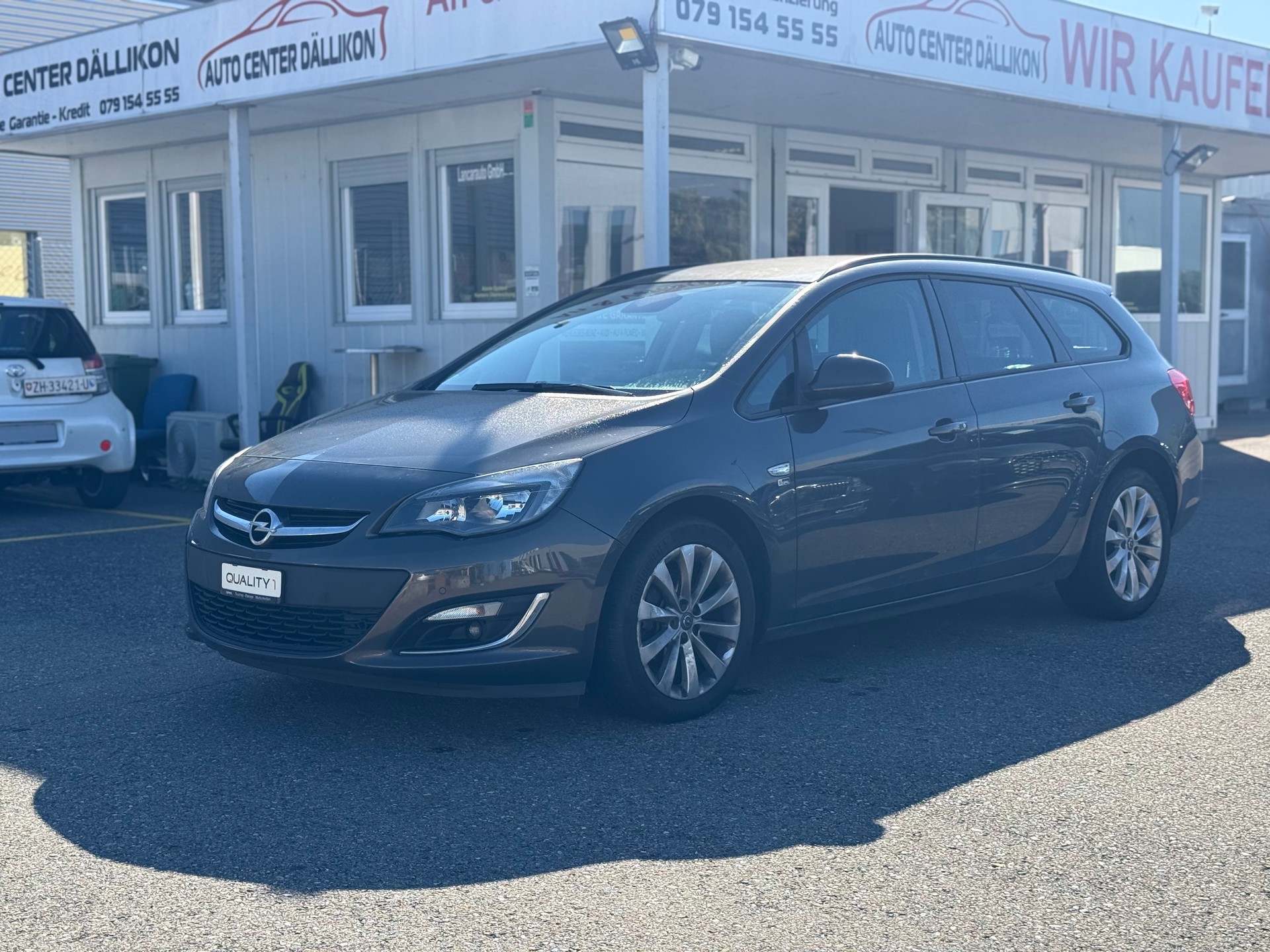 OPEL Astra SportsTourer 1.4i 16V Turbo Sport Automatic-image-8