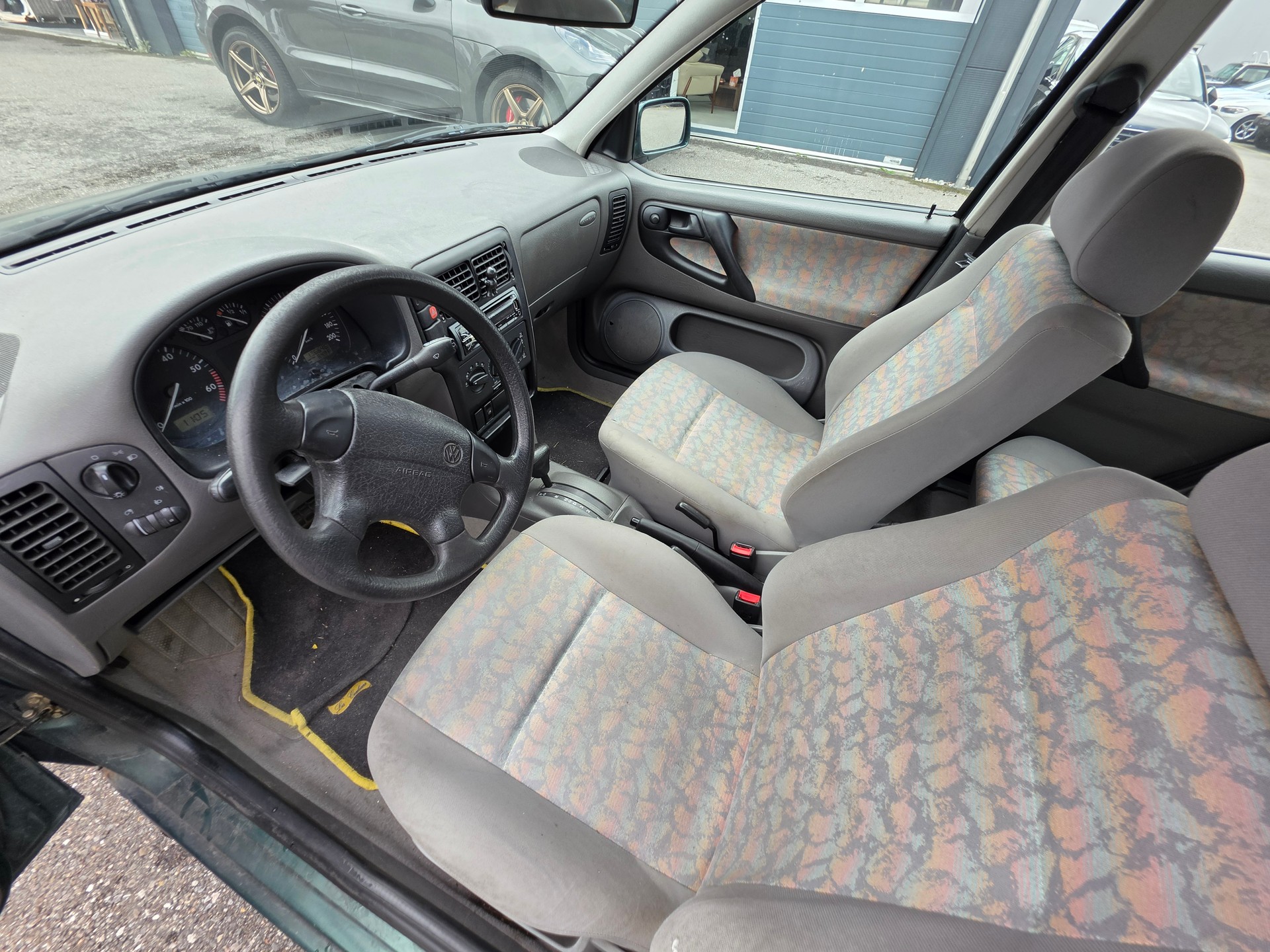 VW Polo 60 Swiss Line-image-8