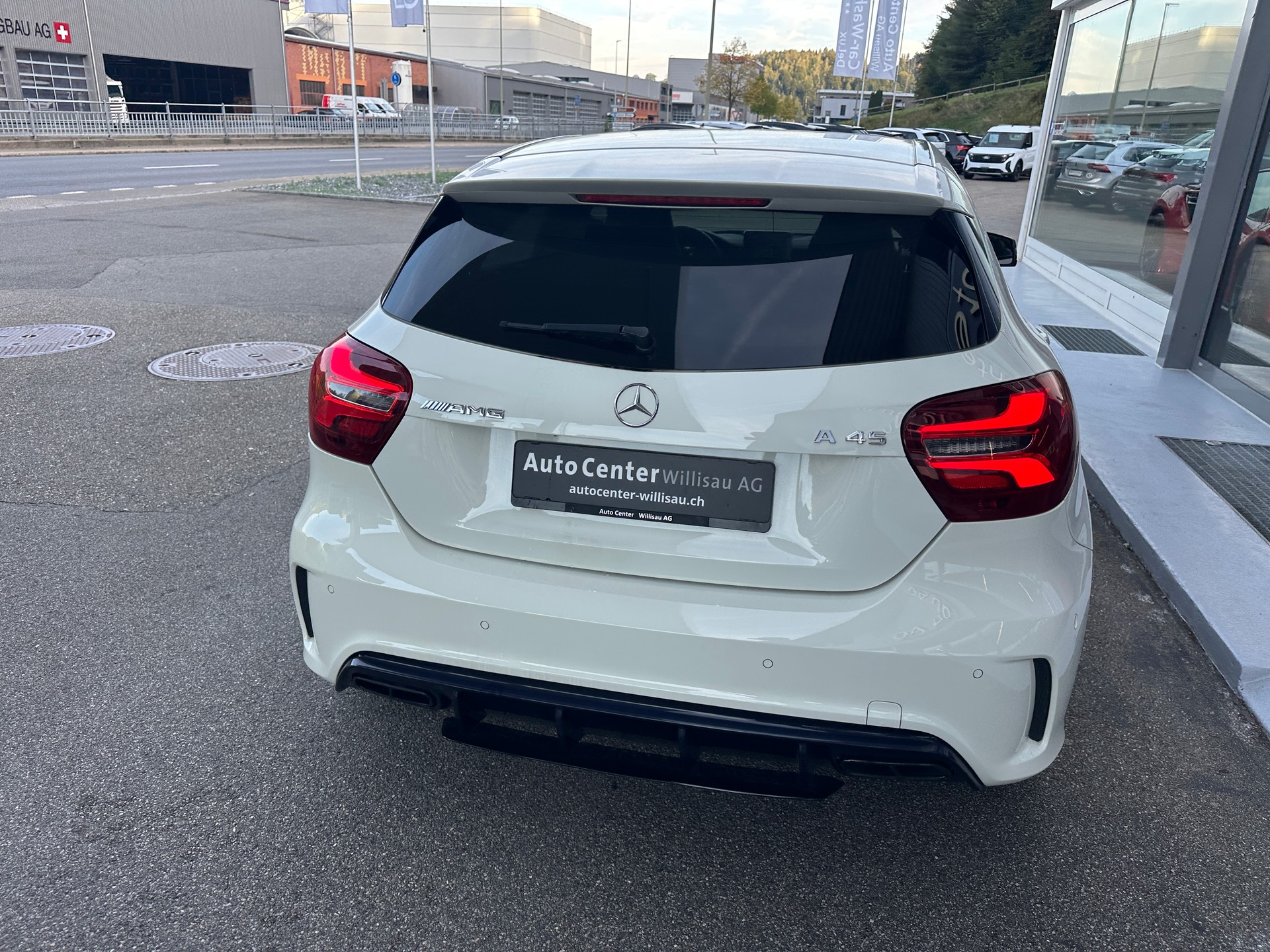 MERCEDES-BENZ A 45 AMG 4Matic Speedshift 7G-DCT-image-16