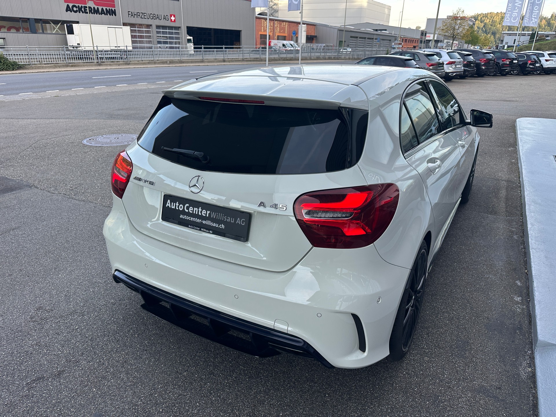 MERCEDES-BENZ A 45 AMG 4Matic Speedshift 7G-DCT-image-19