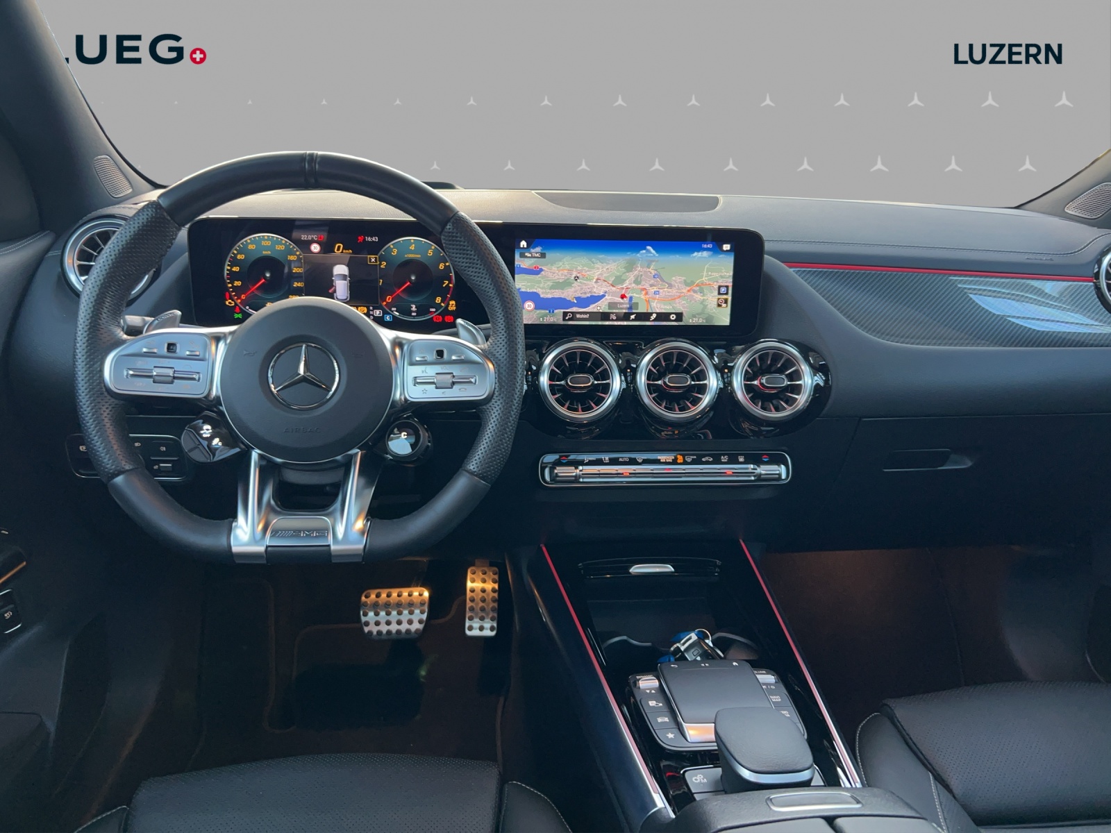 MERCEDES-BENZ GLA 35 AMG 4Matic 8G-Speedshift DCT-image-10