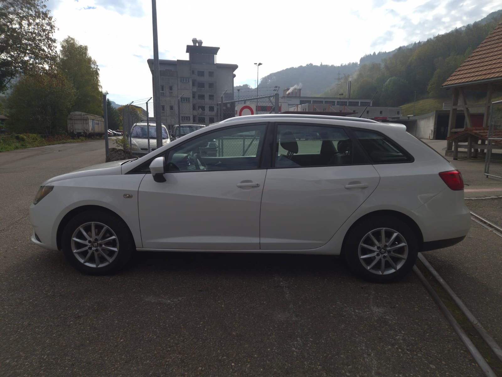 SEAT Ibiza ST 1.4 TDI Style-showroom-element-3
