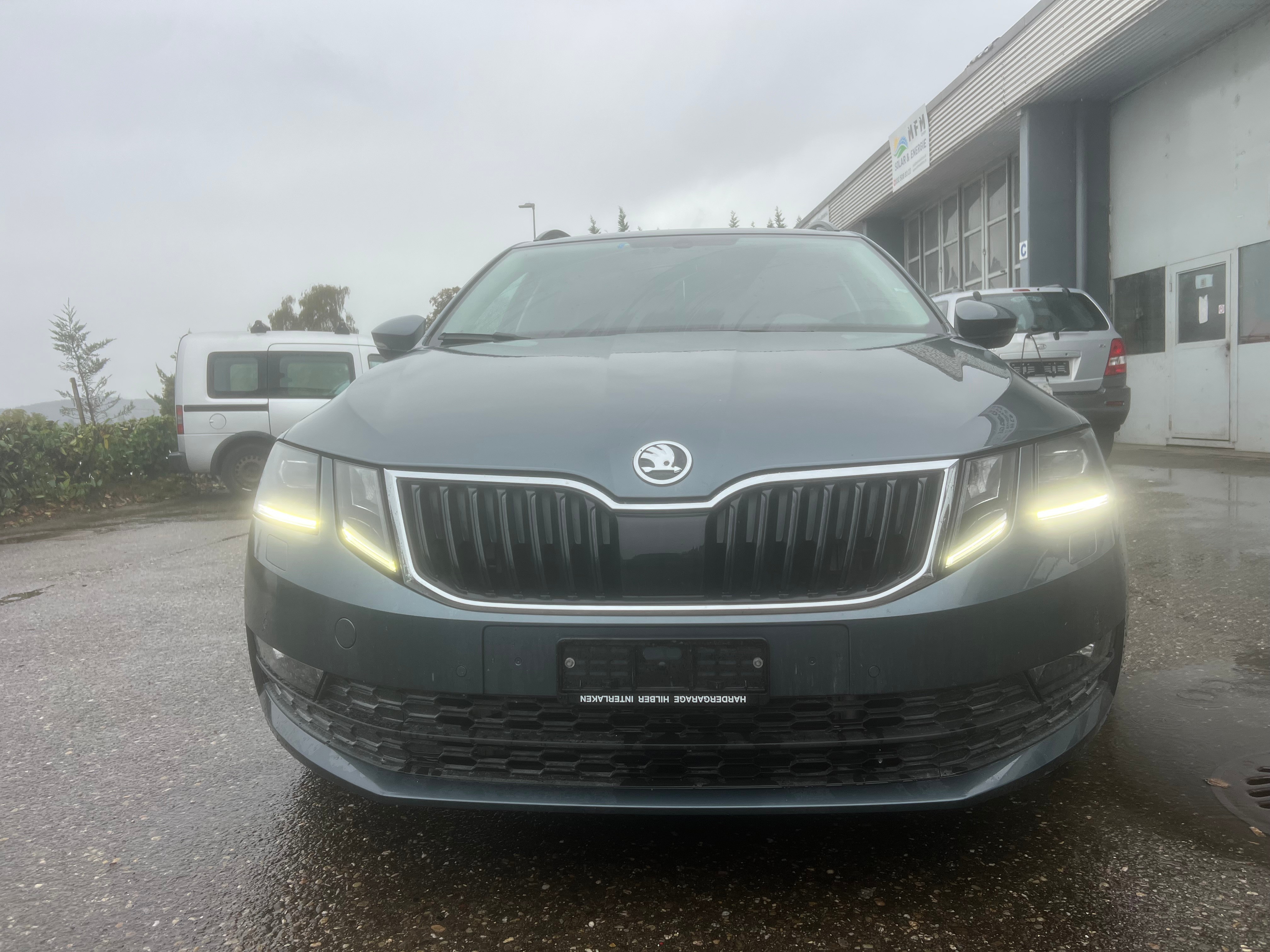 Car photo