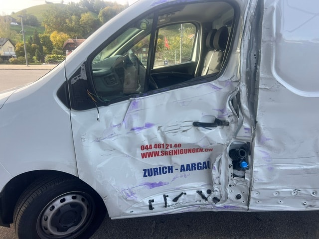 RENAULT Trafic 2.0 Blue dCi110 Advance L2H1 EN-image-5