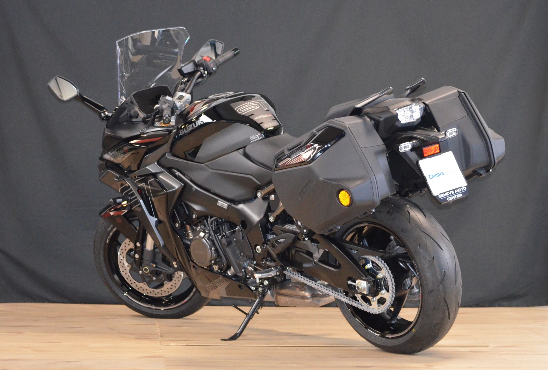 SUZUKI GSX-S 1000 GT Travel-image-8