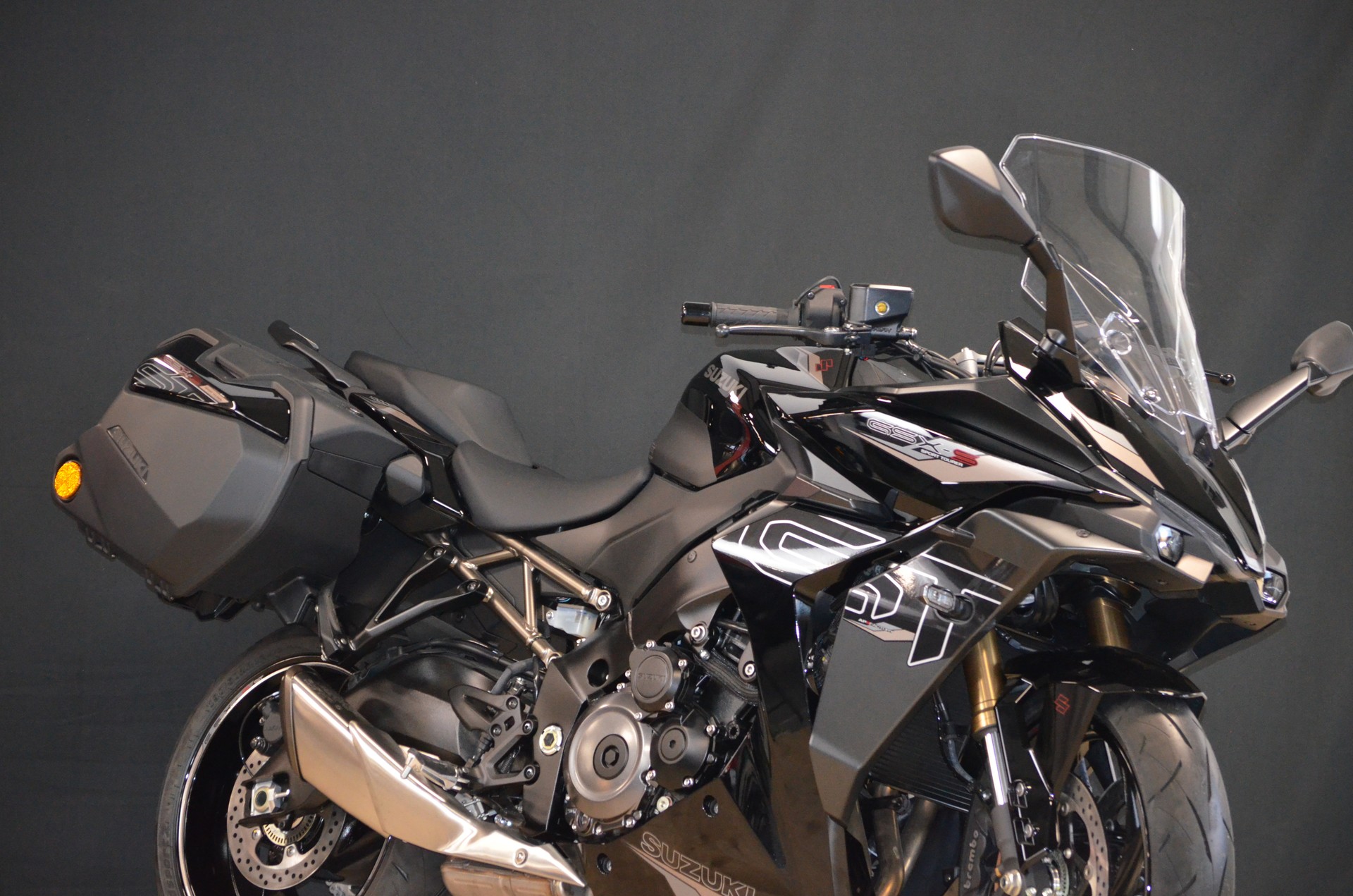 SUZUKI GSX-S 1000 GT Travel-image-7