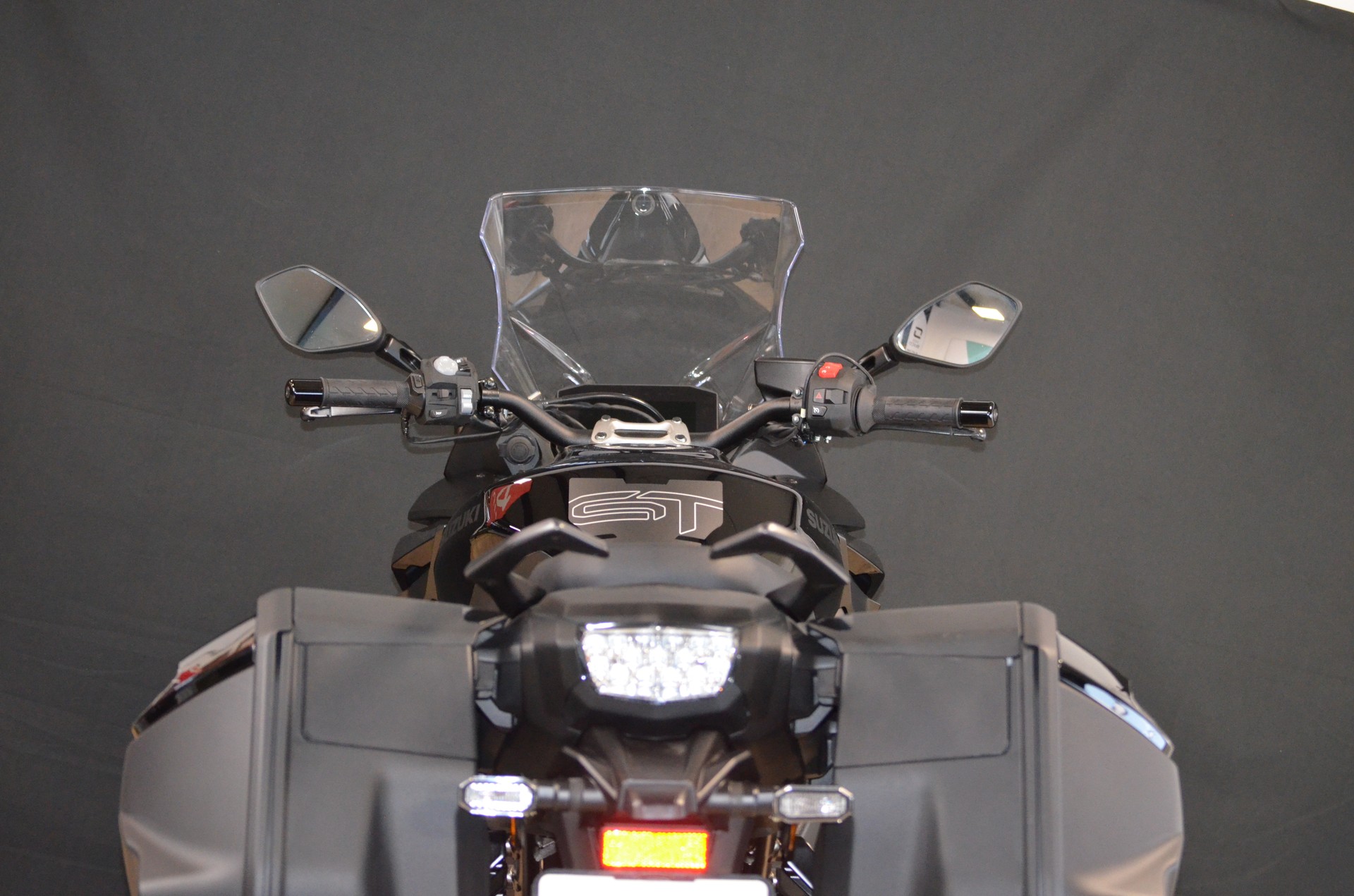 SUZUKI GSX-S 1000 GT Travel-image-6
